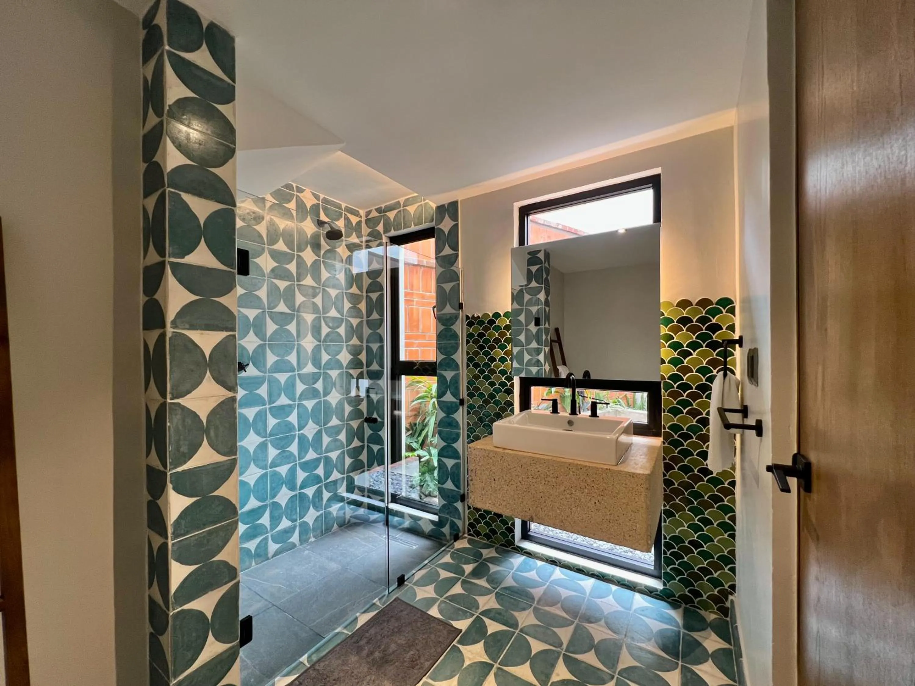 Bed in Estacion Alameda Downtown