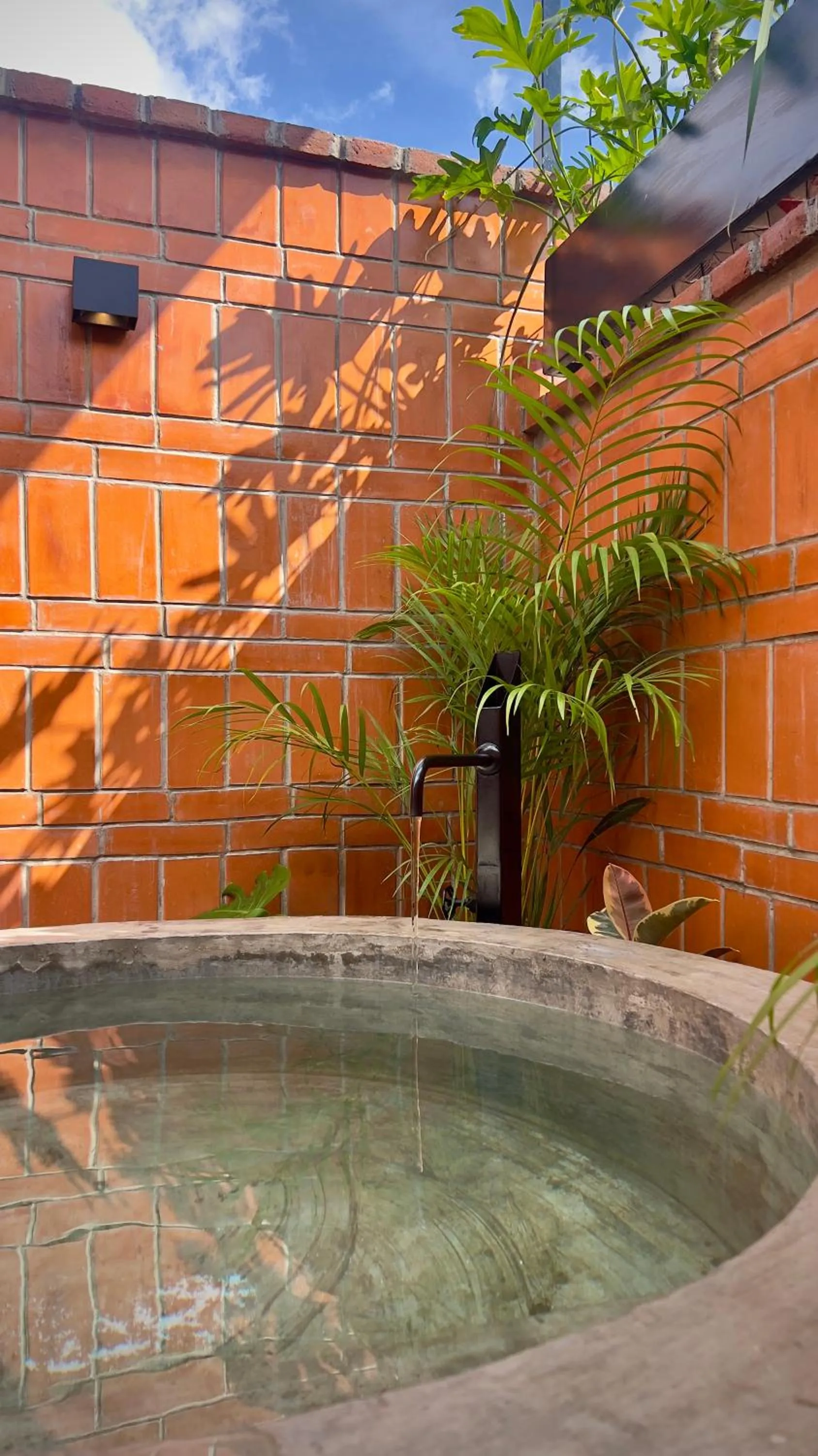 Swimming pool in Estacion Alameda Downtown