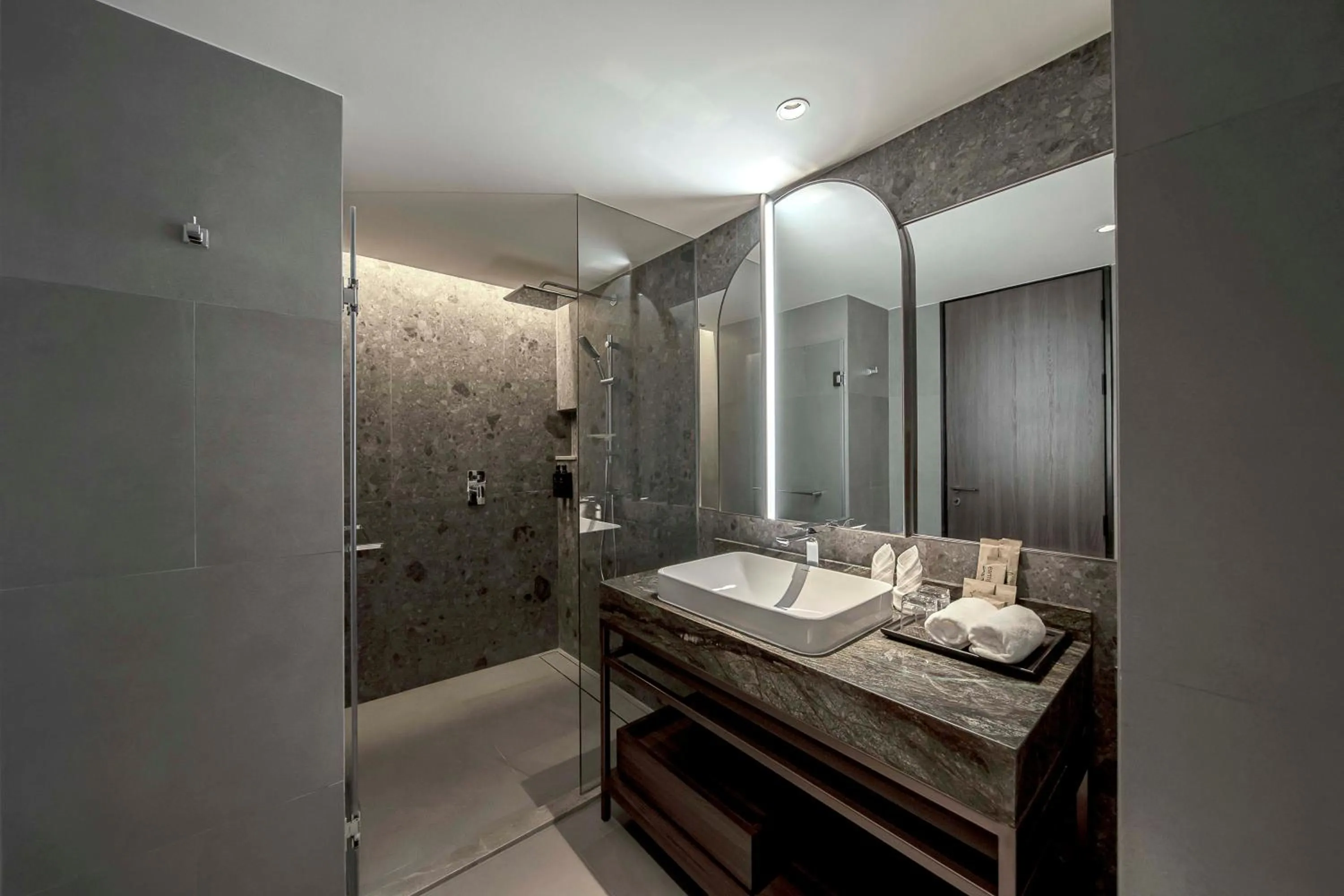Bathroom in Gardina Asoke Hotel & Residence