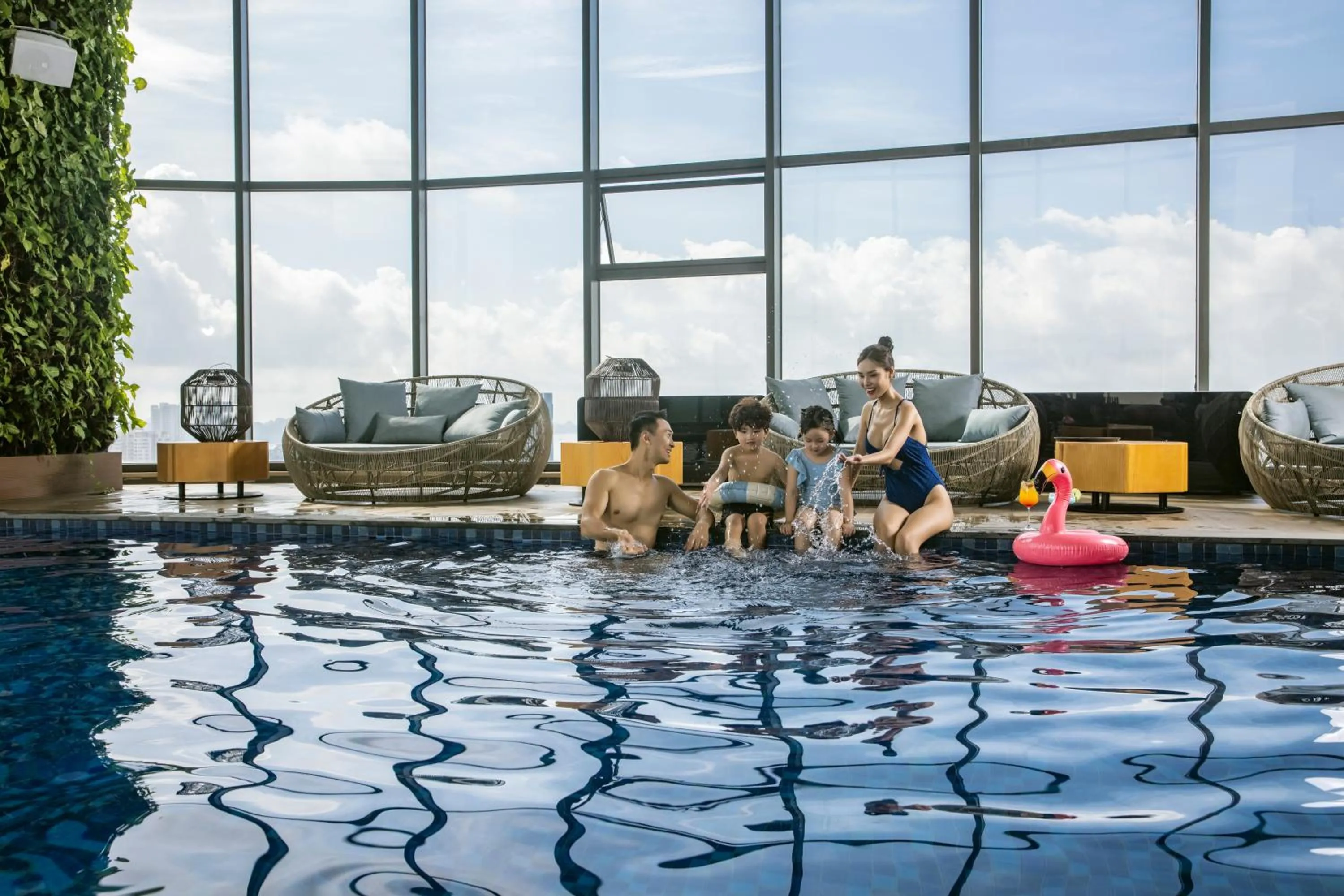 Swimming pool in Citadines Marina Halong