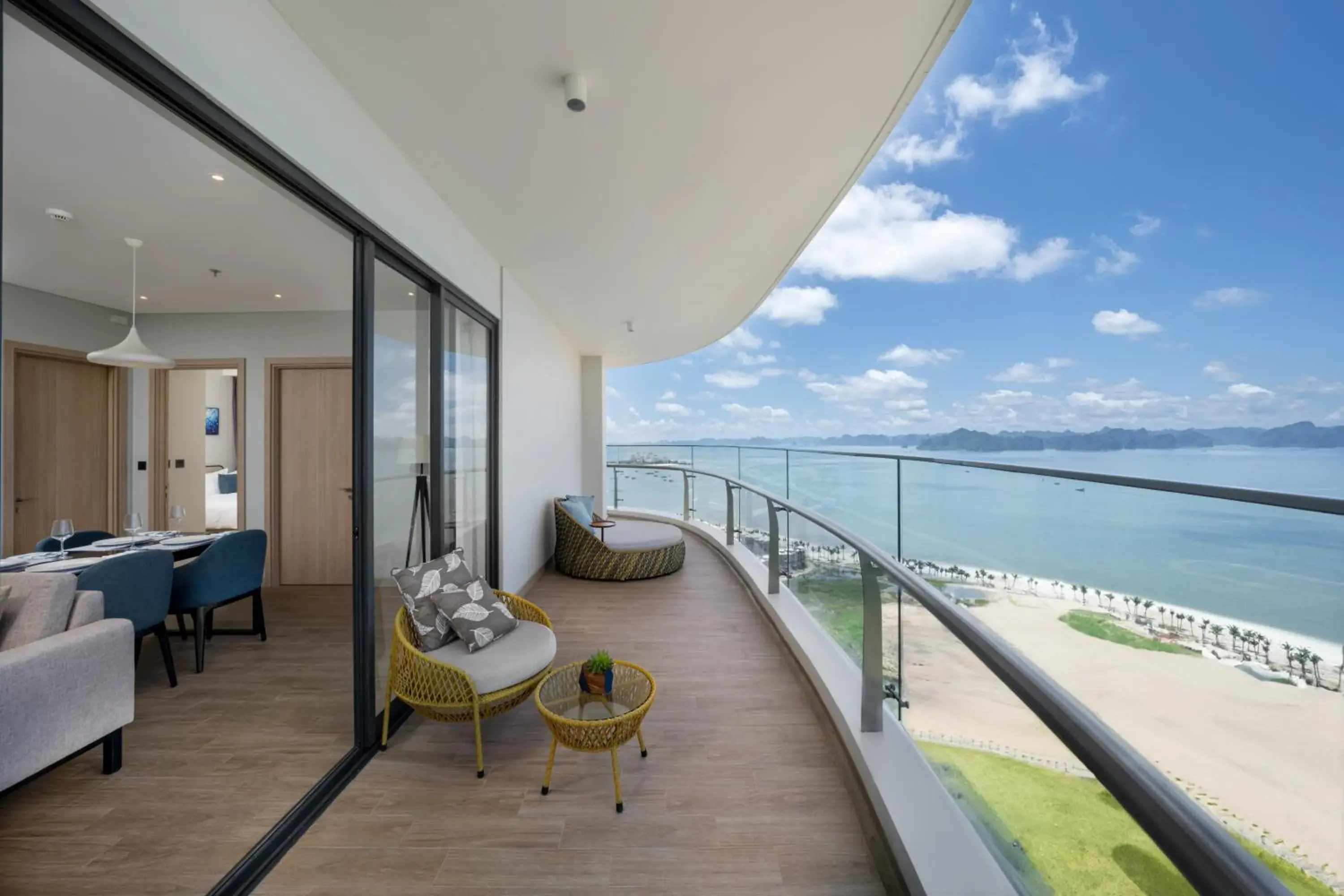 Executive Two-Bedroom Apartment in Citadines Marina Halong Executive Two-Bedroom Apartment in Citadines Marina Halong