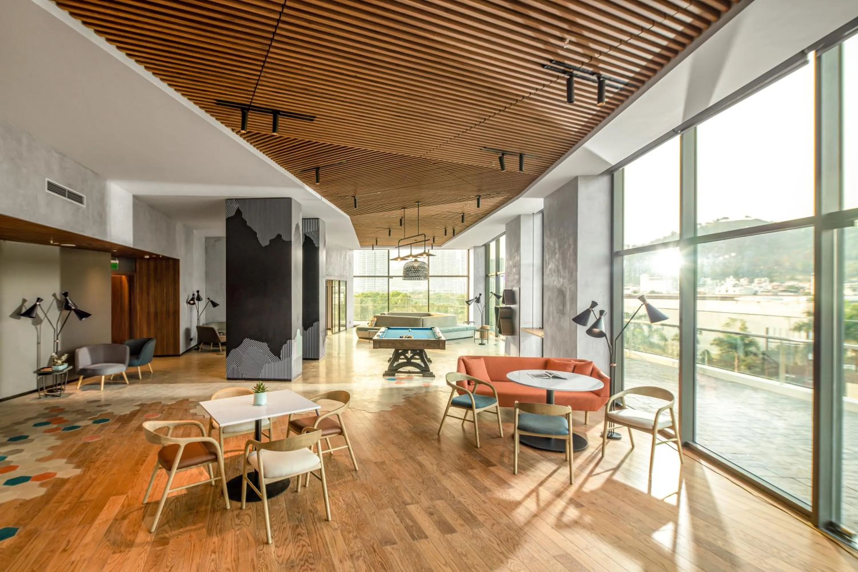 Billiard in Citadines Marina Halong