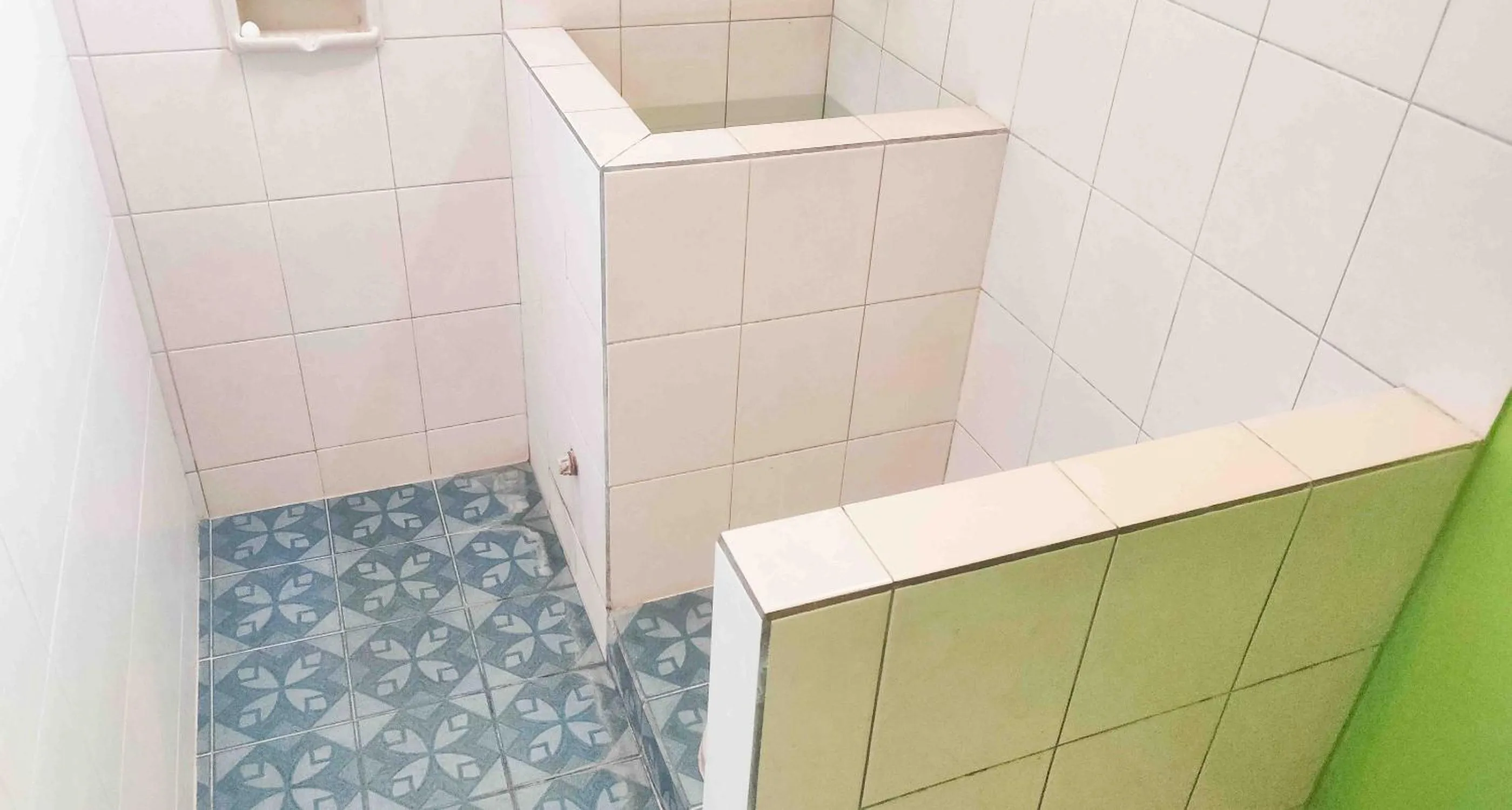 Bathroom in Bayu Murti Inn Kaliurang Yogyakarta RedPartner