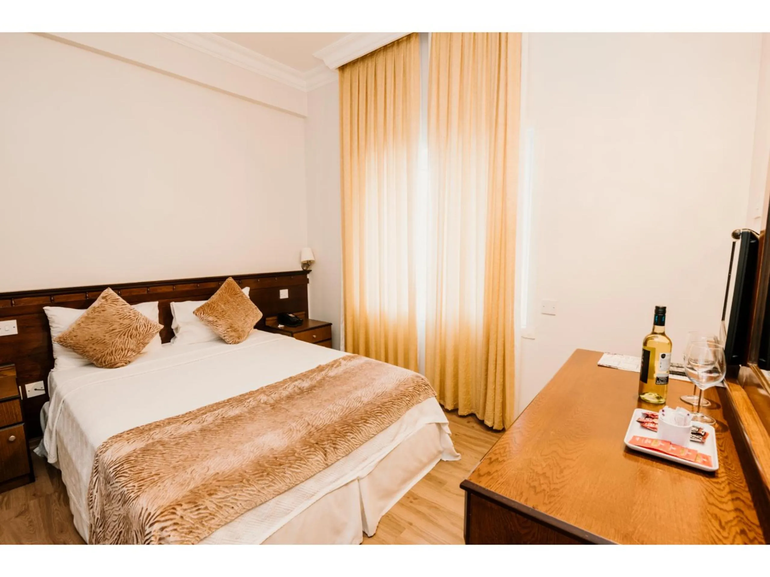 Bed in Sammy's Hotel