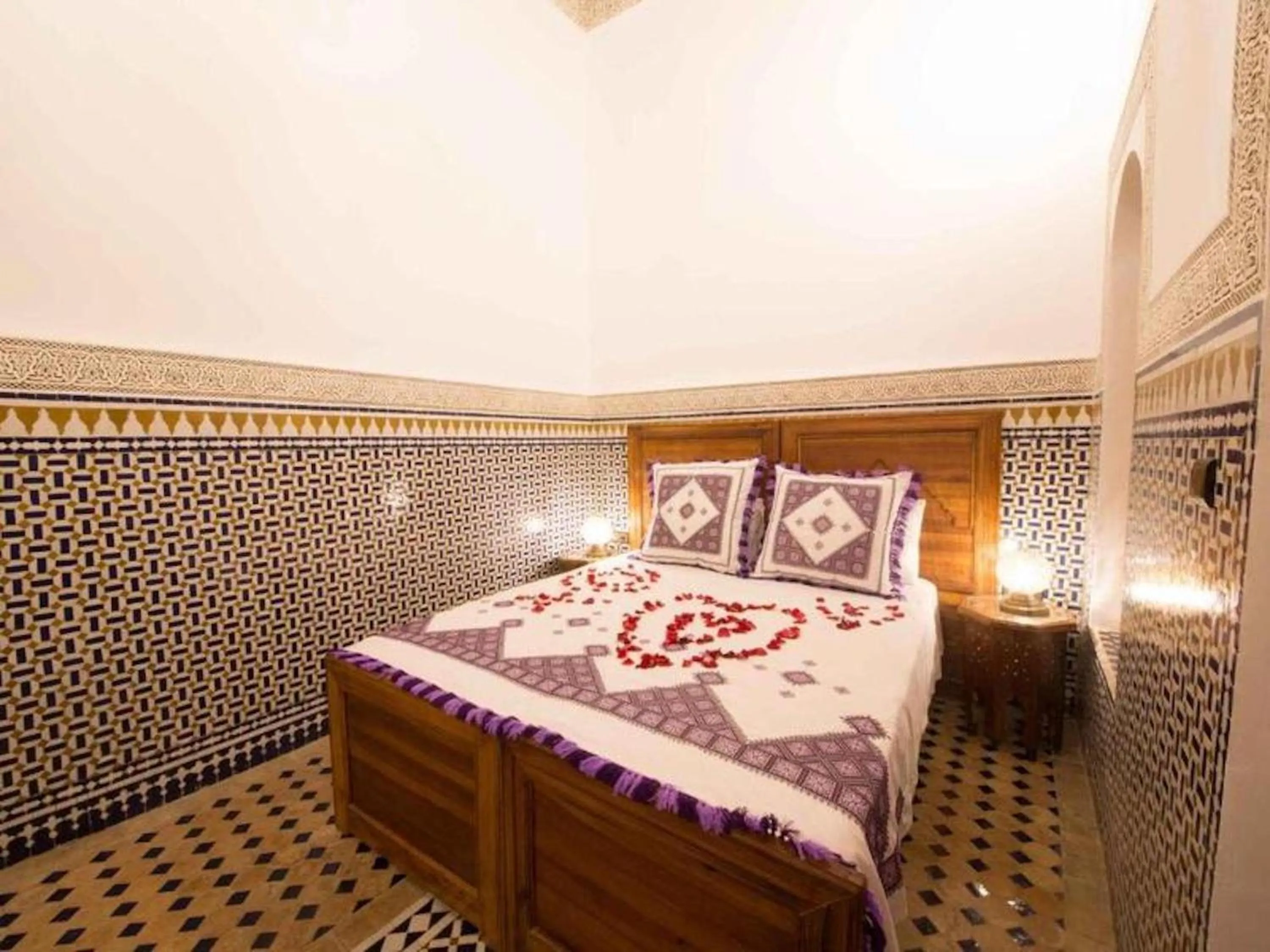 Bedroom, Bed in Charming Riad Ouliya