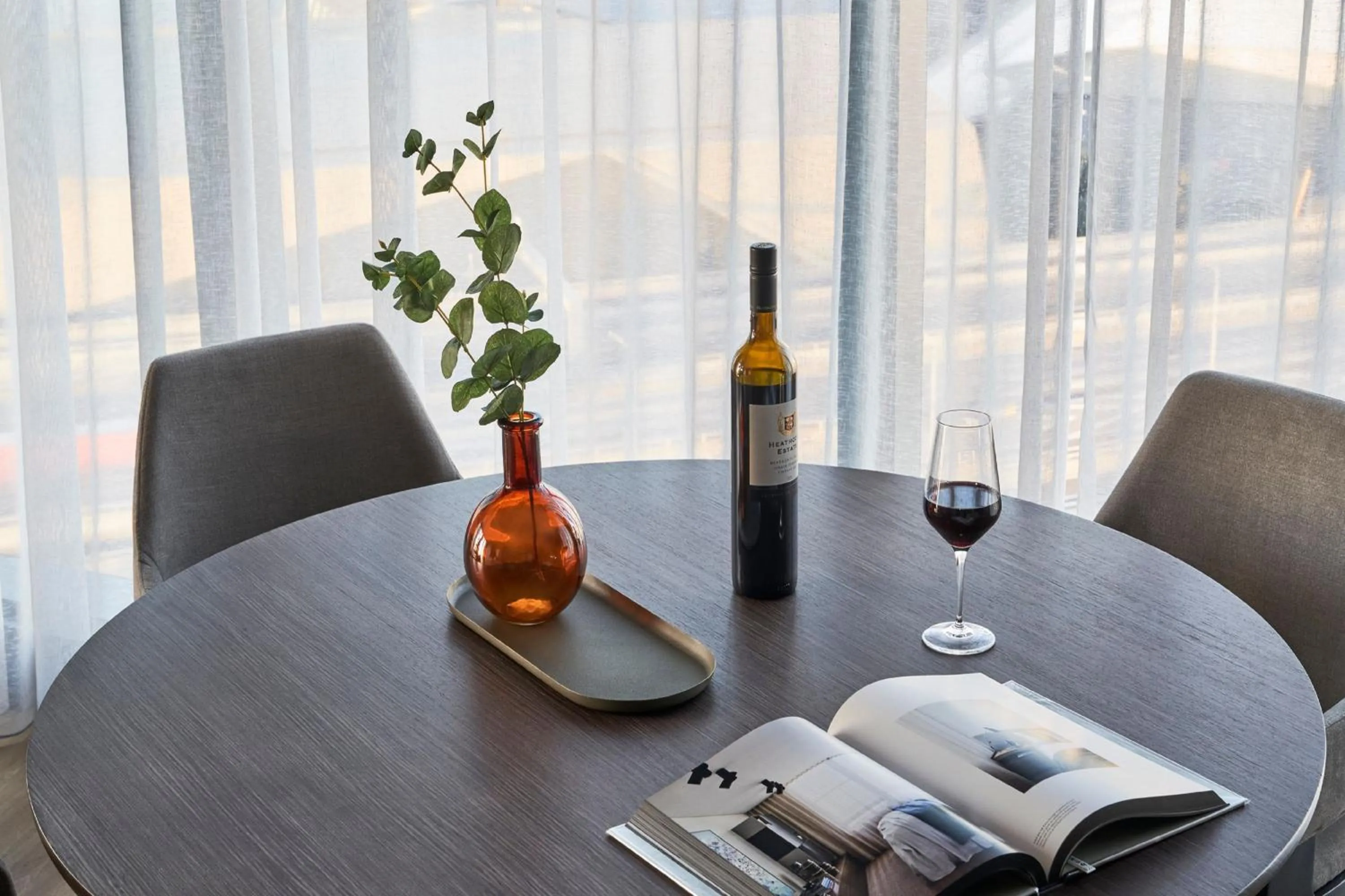 Photo of the whole room in AC Hotel by Marriott Melbourne Southbank