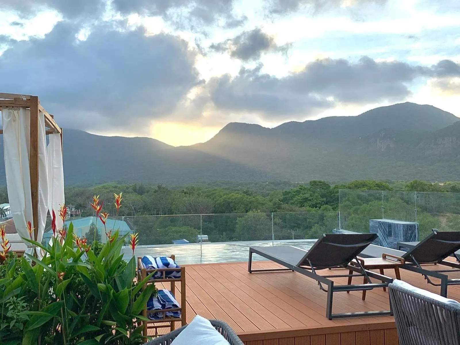 Swimming pool in The Mystery Con Dao