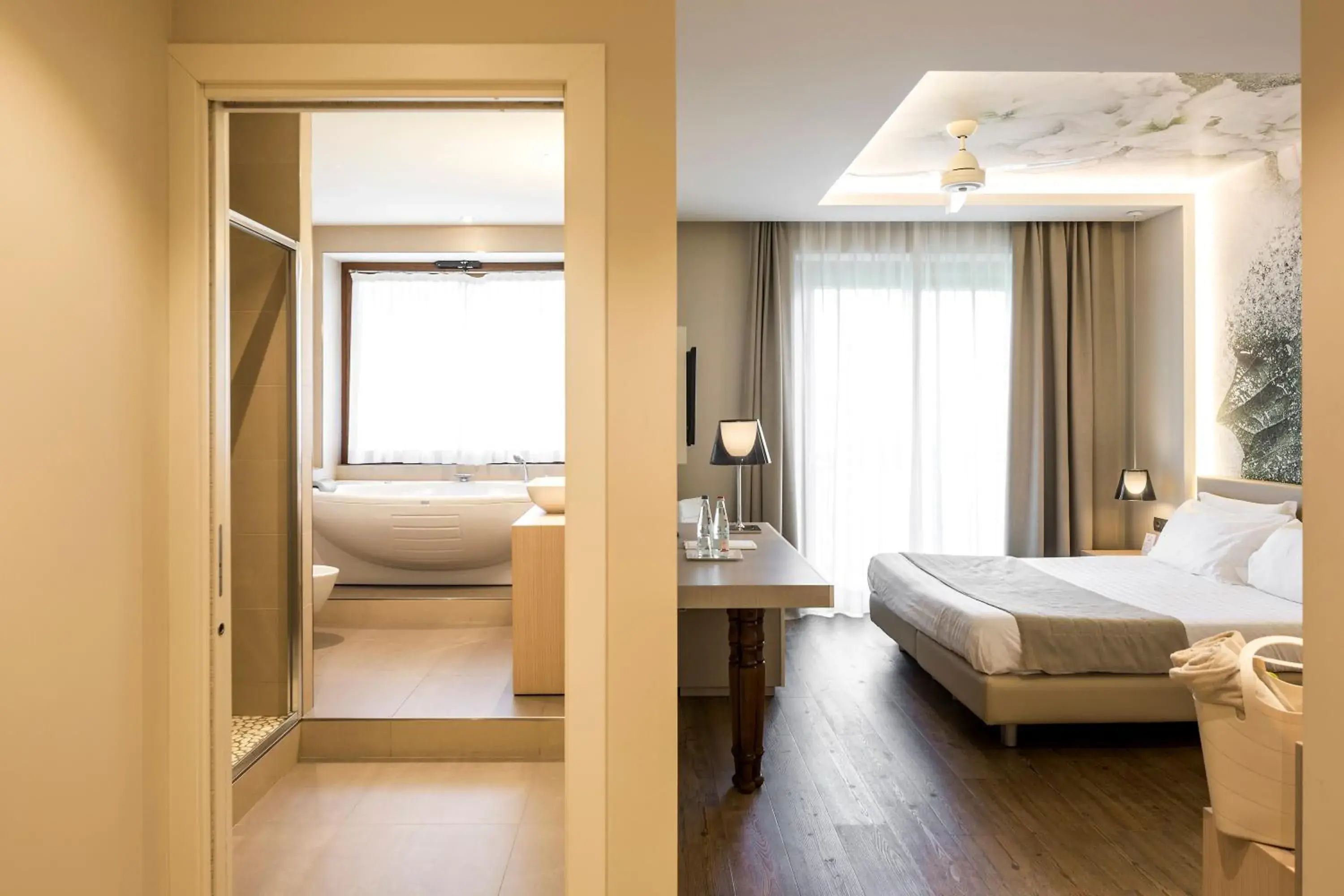 Deluxe Double Room with Spa Bath in Hotel Resort & Spa Miramonti Deluxe Double Room with Spa Bath in Hotel Resort & Spa Miramonti