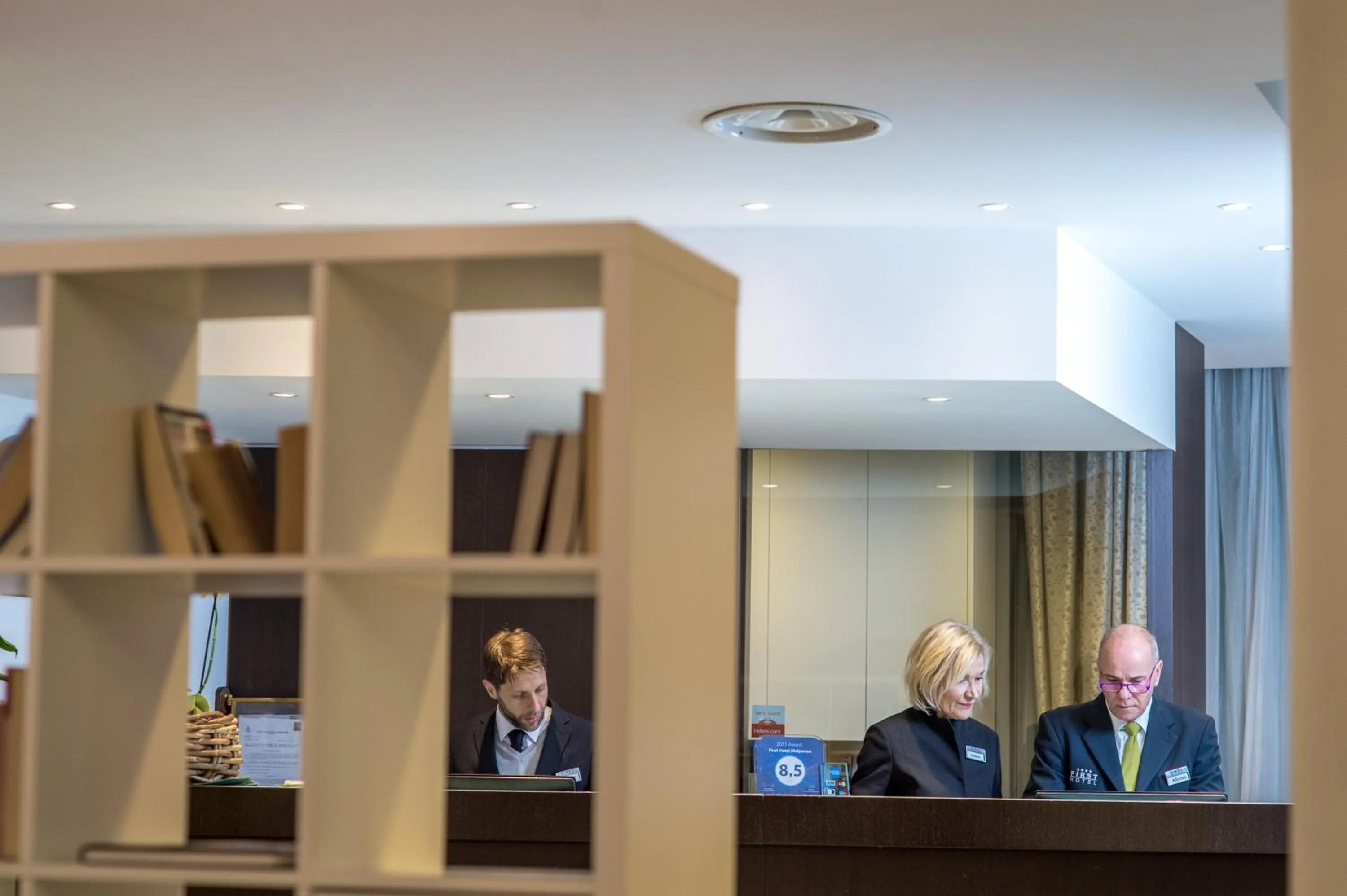 Staff in First Hotel Malpensa