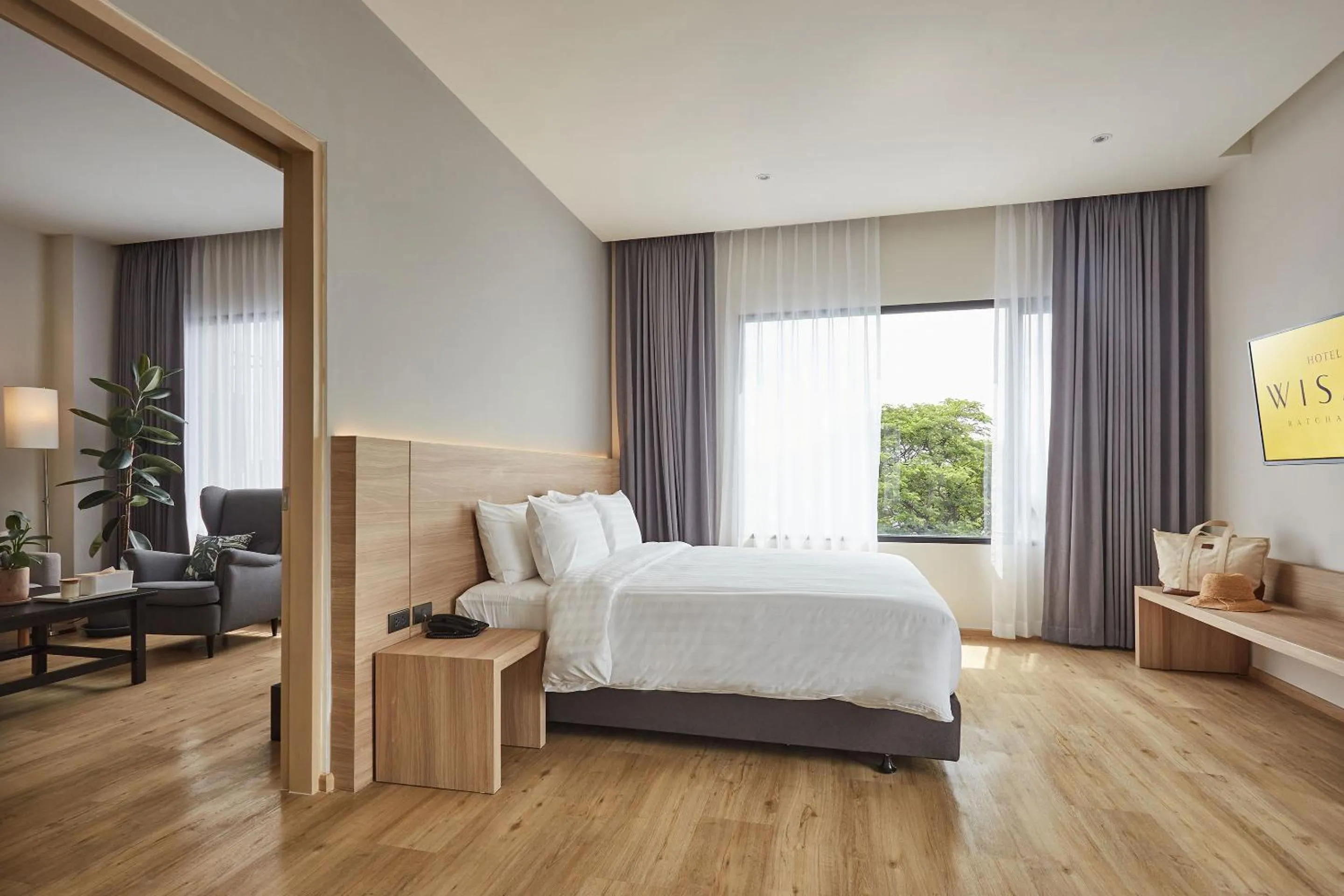 Bedroom, Bed in Centara Life Wisma Hotel Ratchaburi