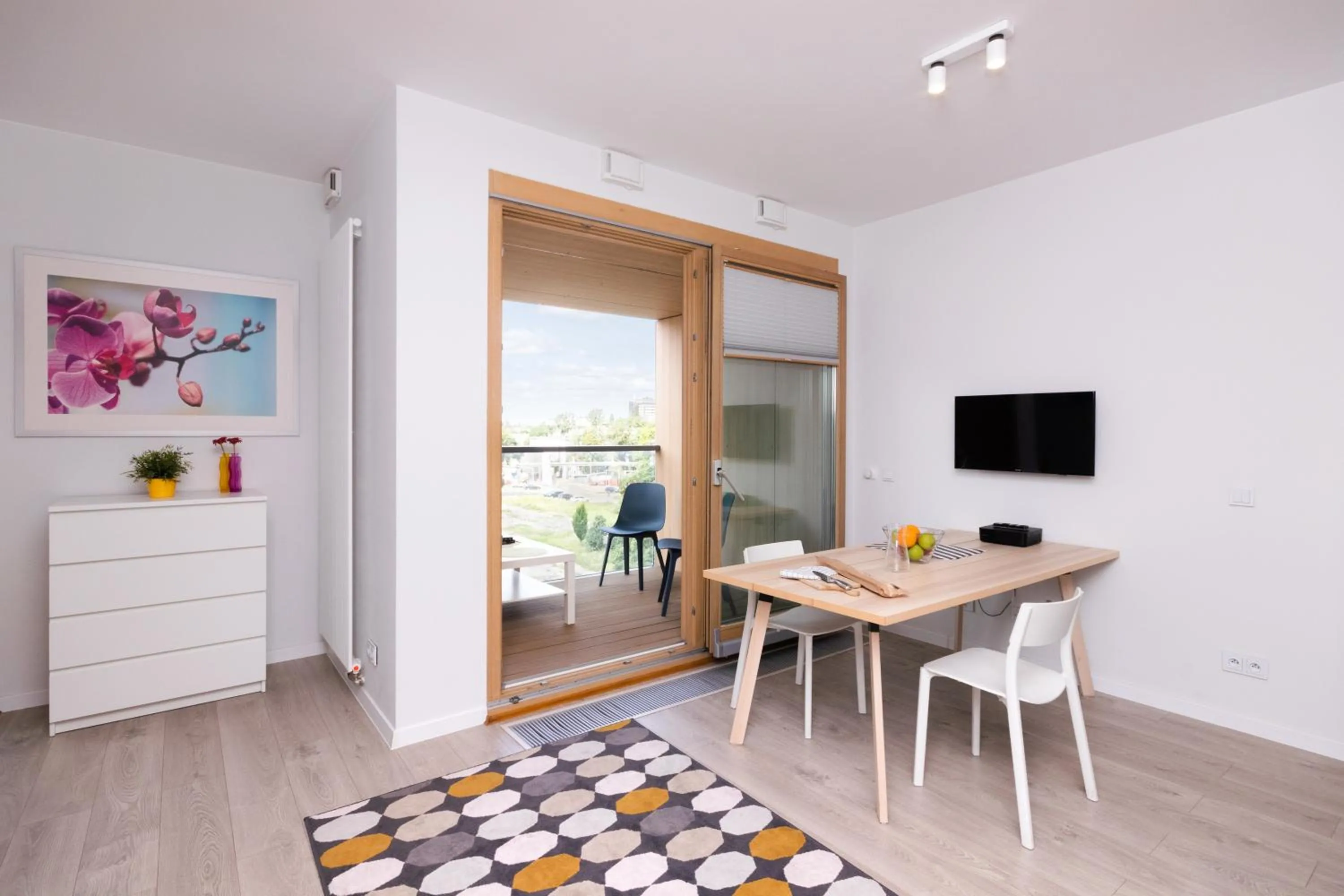 TV and multimedia in Kolejowa ApartHotel