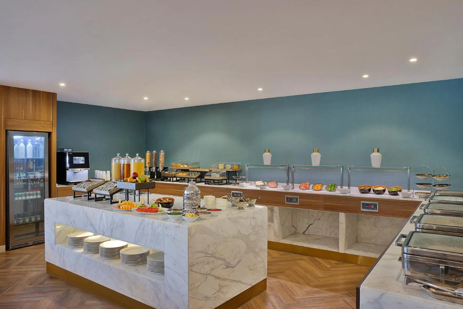 Buffet breakfast in Staybridge Suites - Al Khobar City by IHG