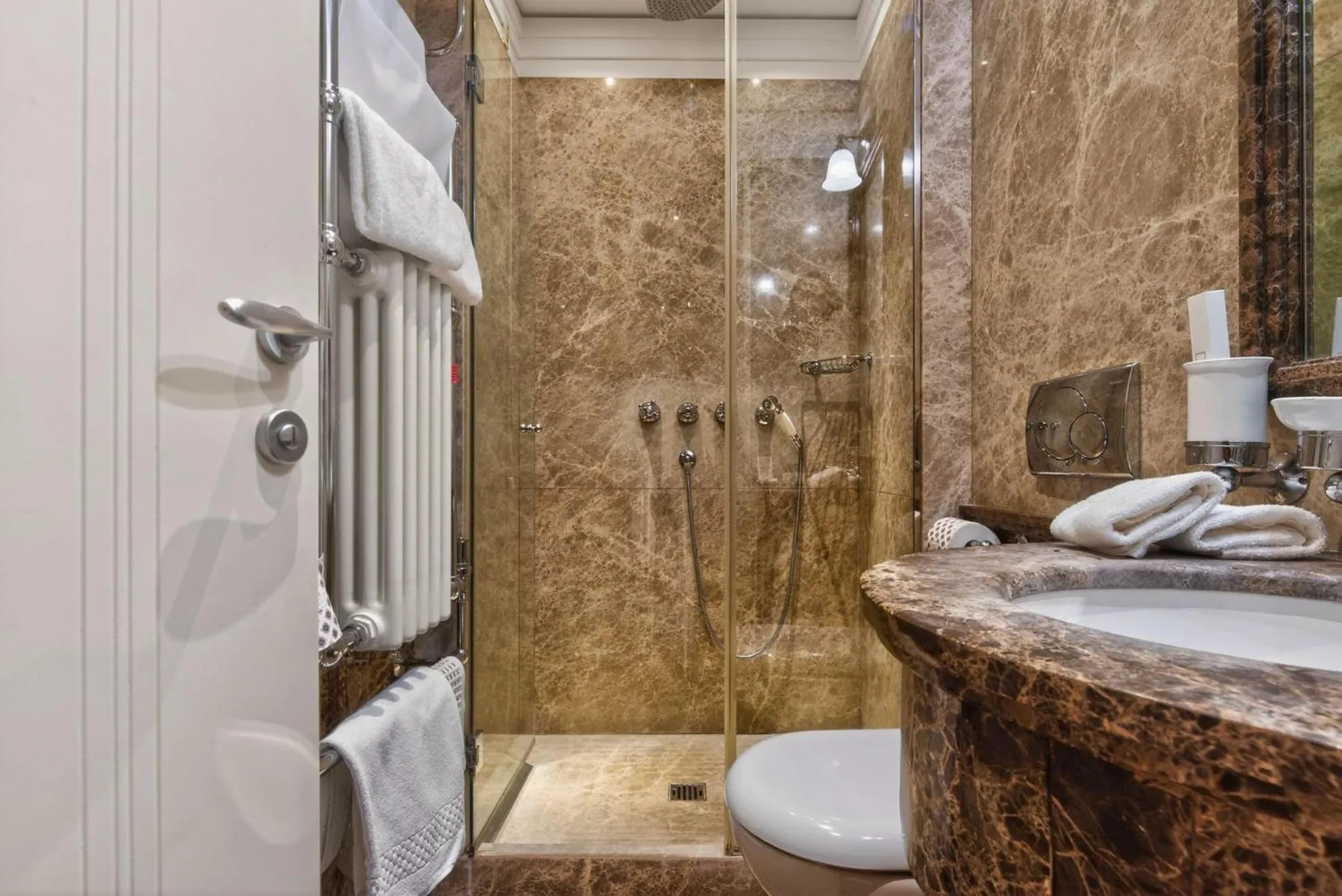 Shower in Canaletto Luxury Suites - San Marco Luxury
