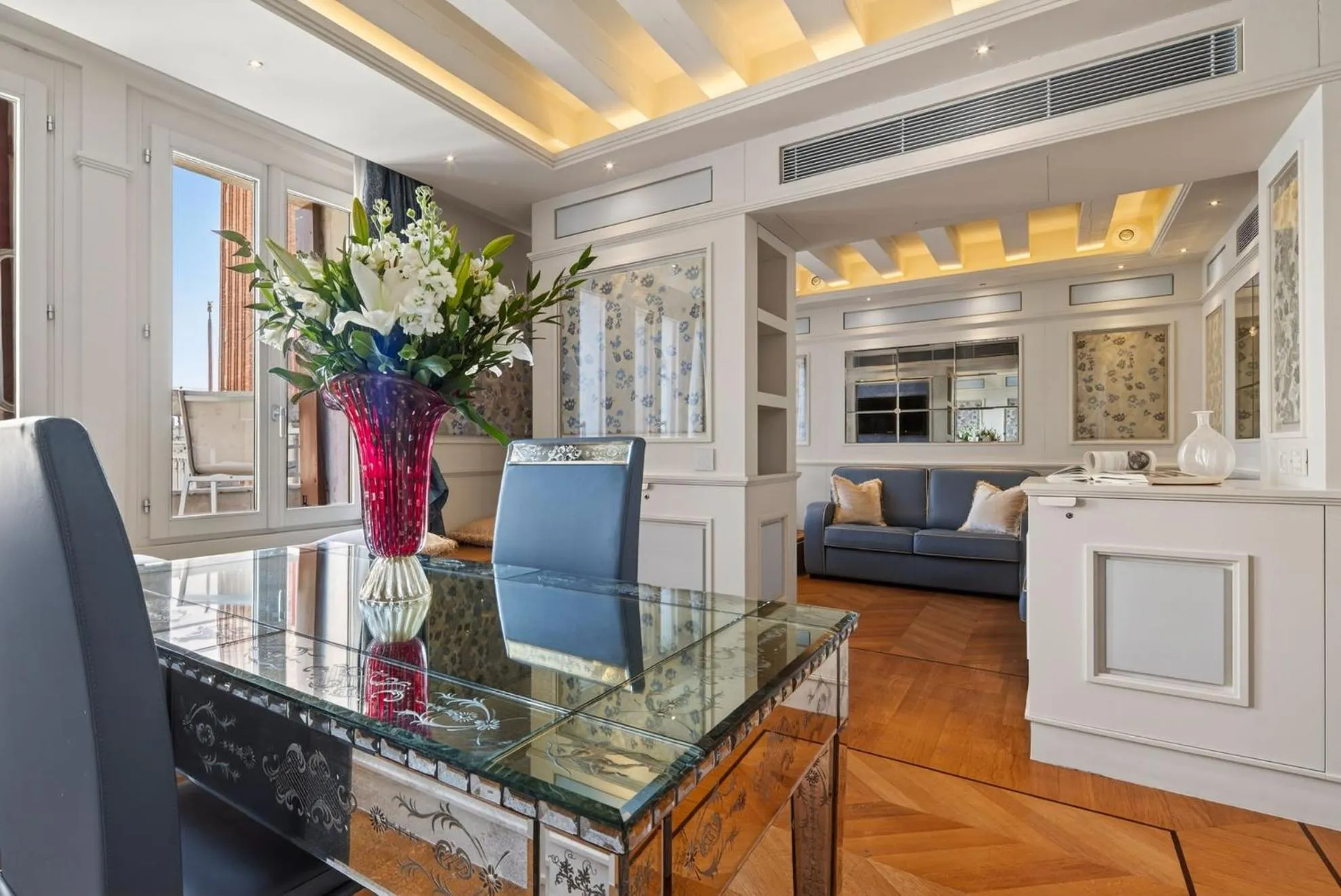 Living room in Canaletto Luxury Suites - San Marco Luxury