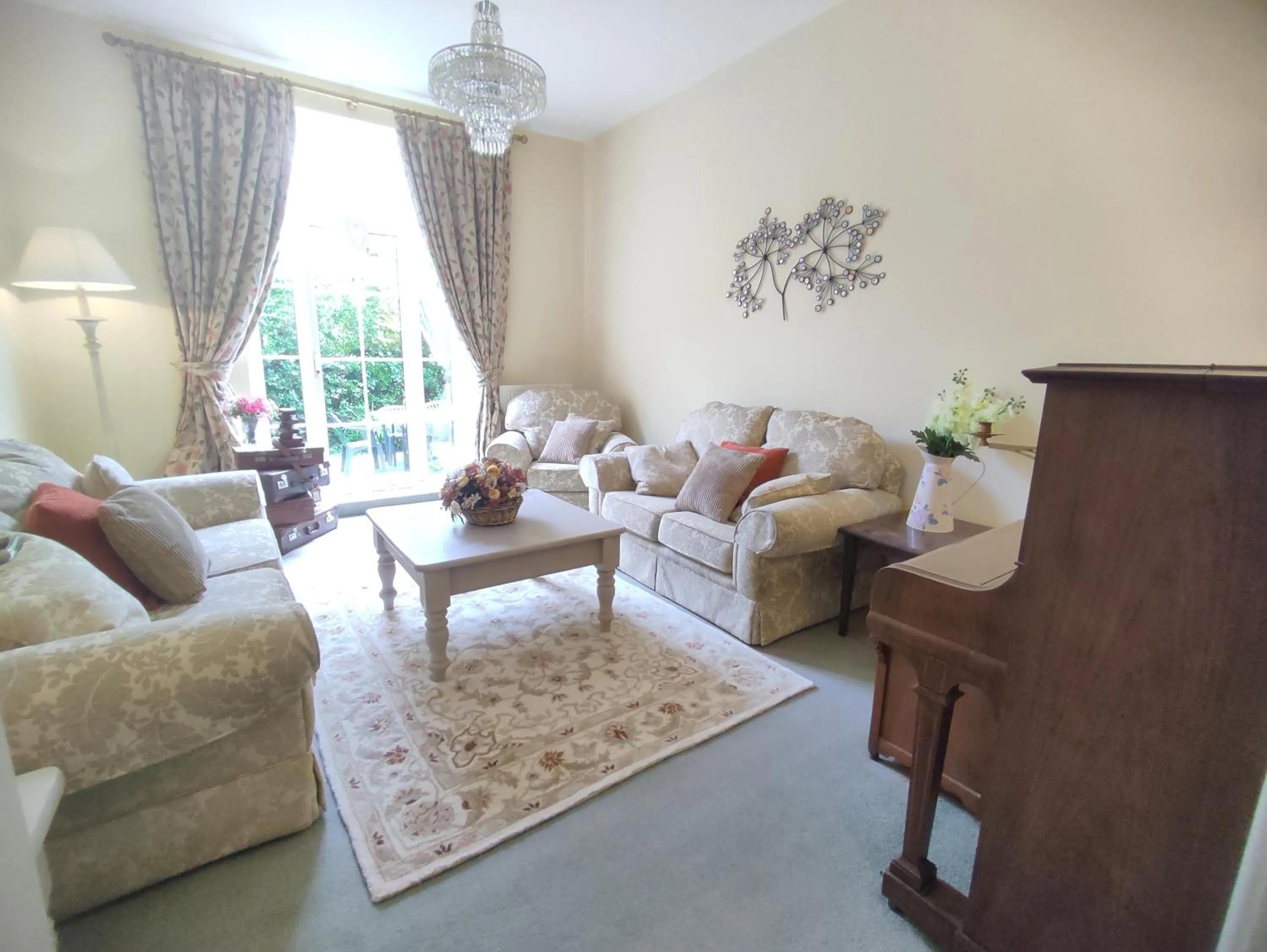 Living room in The Cheesehouse - Seven ensuite bedrooms