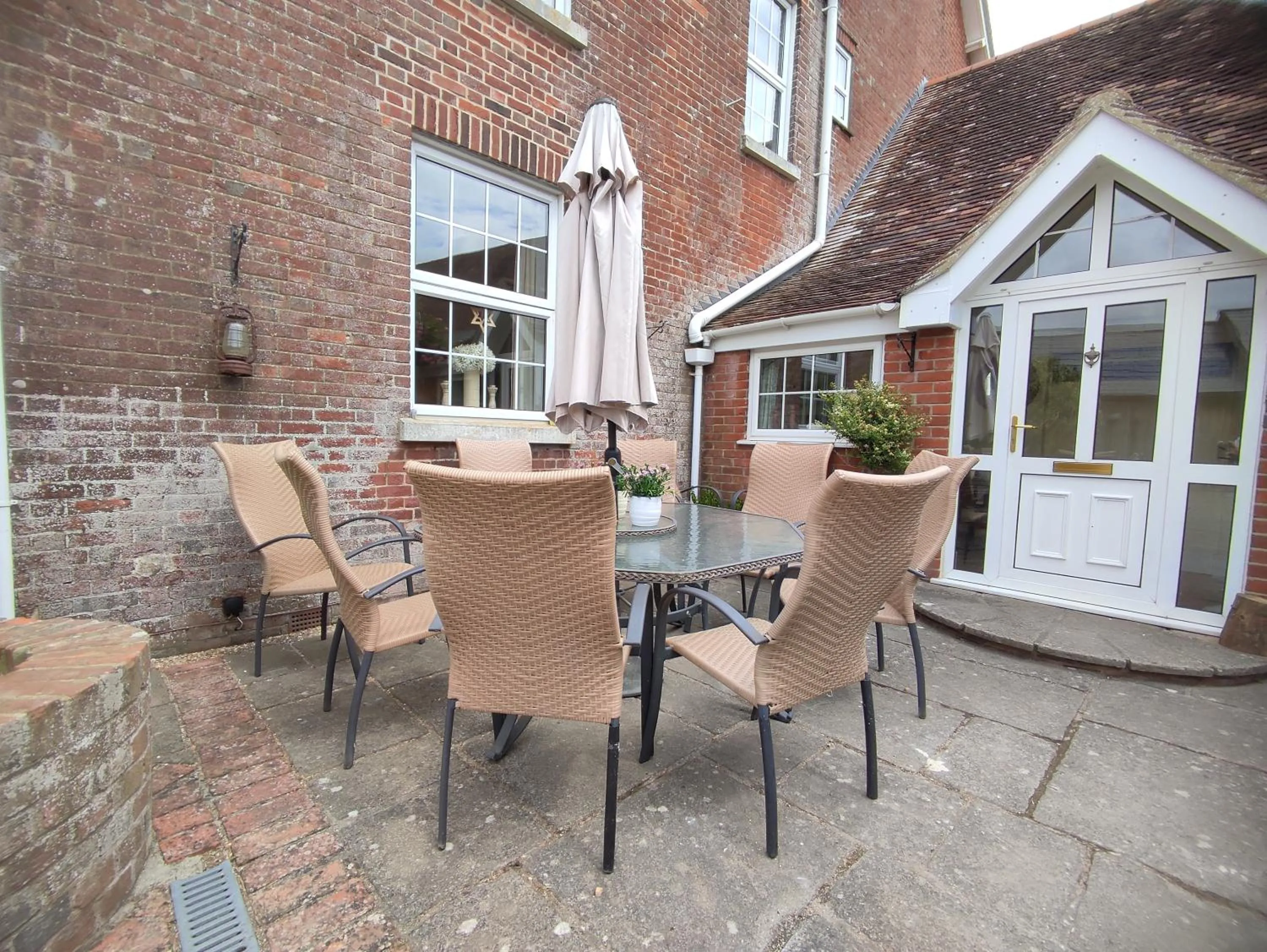 Garden in The Cheesehouse - Seven ensuite bedrooms