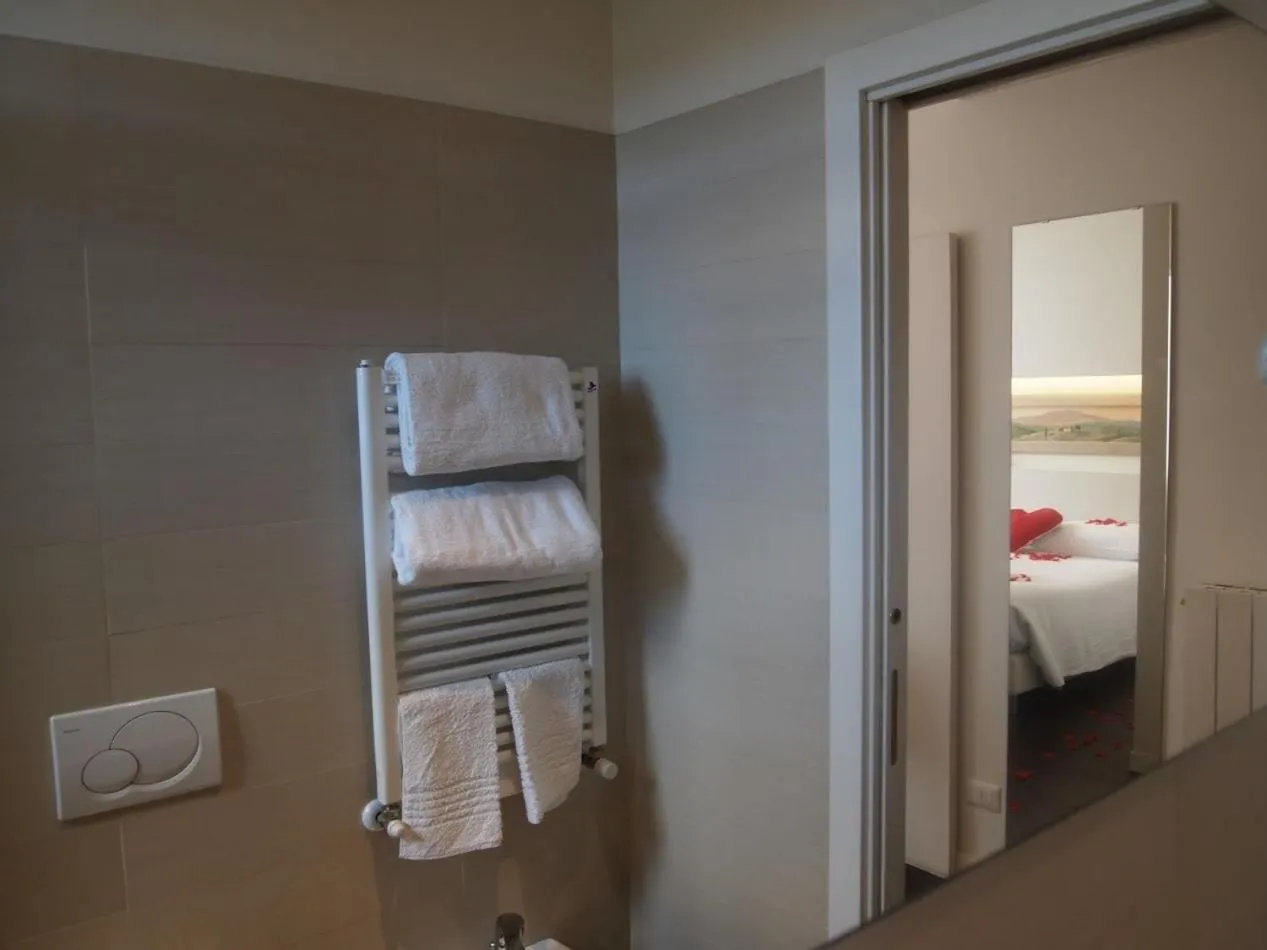 Bathroom, Bed in Soggiorno Lo Stellino