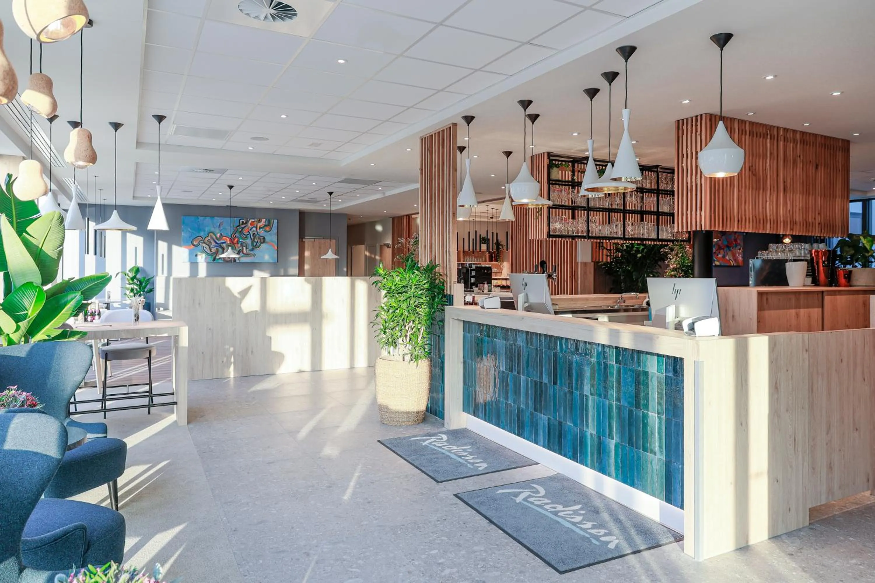 Lobby or reception in Radisson Hotel Liege City Centre