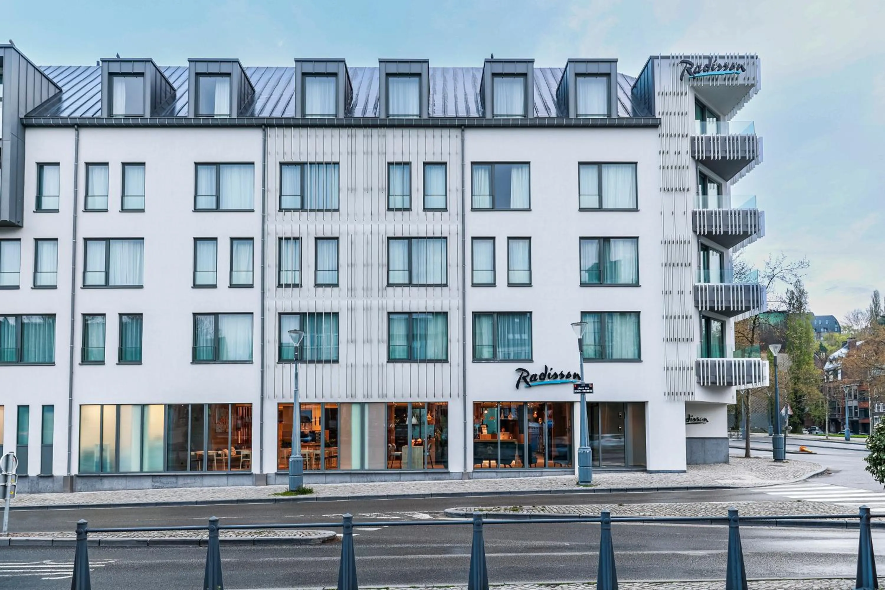 Property building in Radisson Hotel Liege City Centre