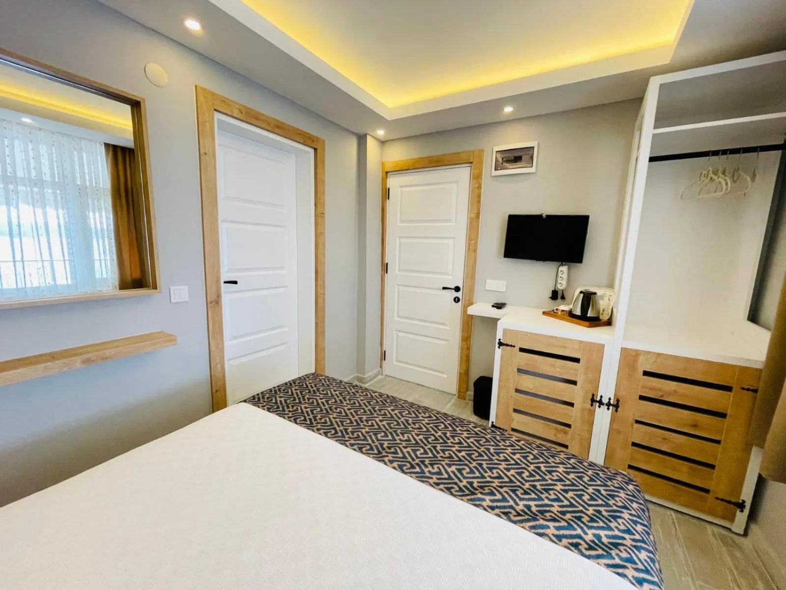 Bed in YALI PANSİYON