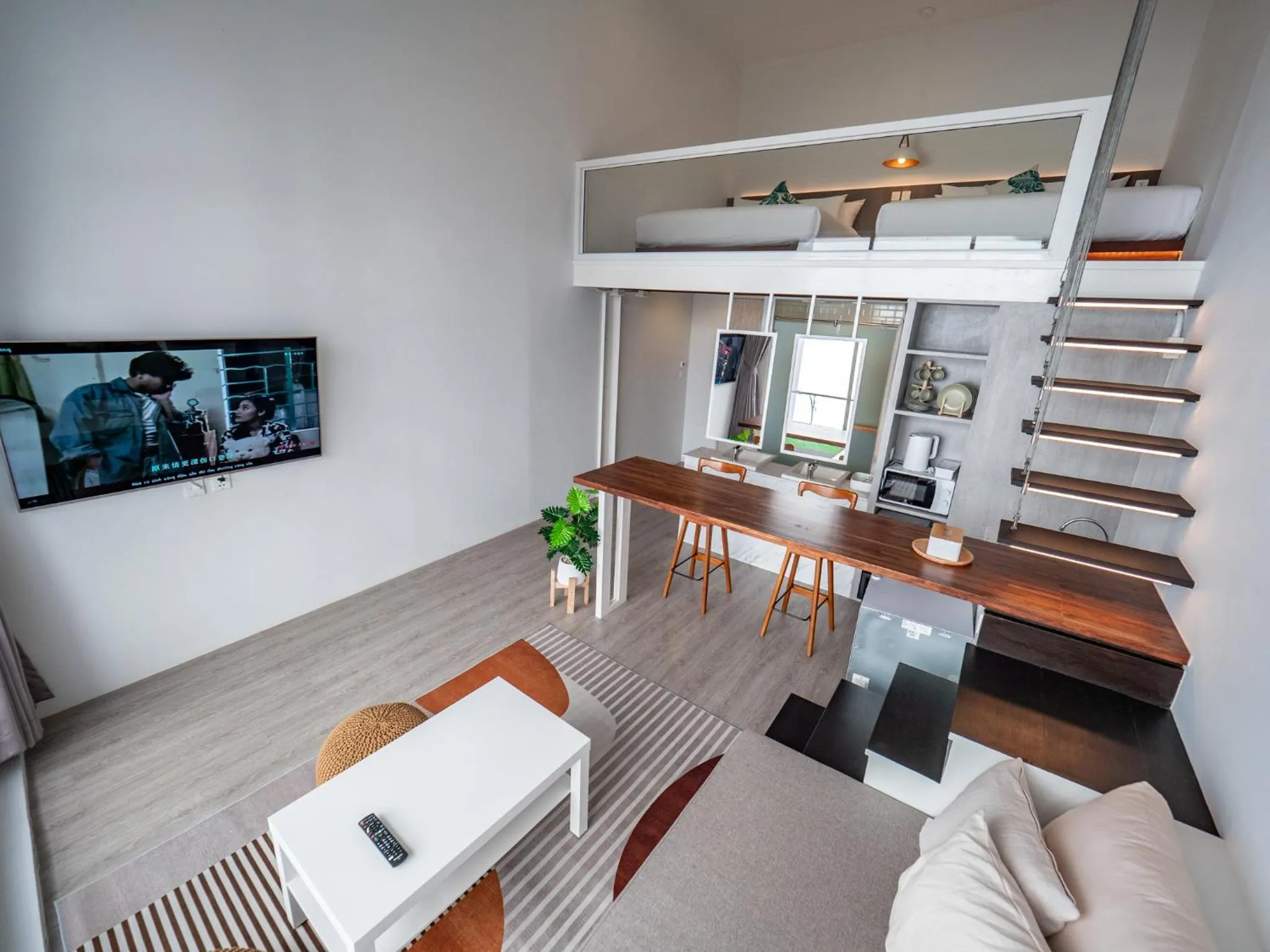 TV and multimedia in Ease Me Residence