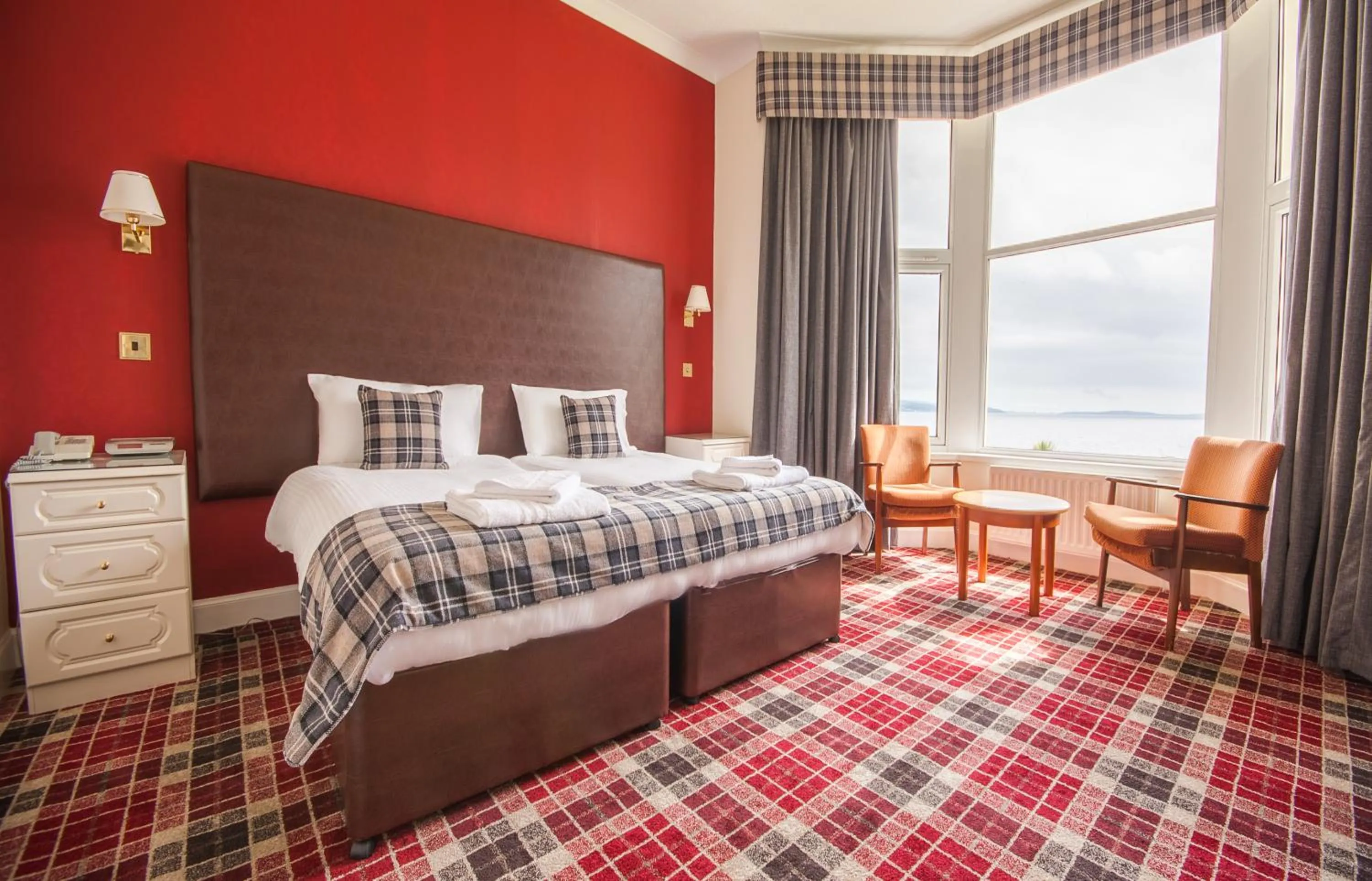 Bed in SGE Esplanade Hotel