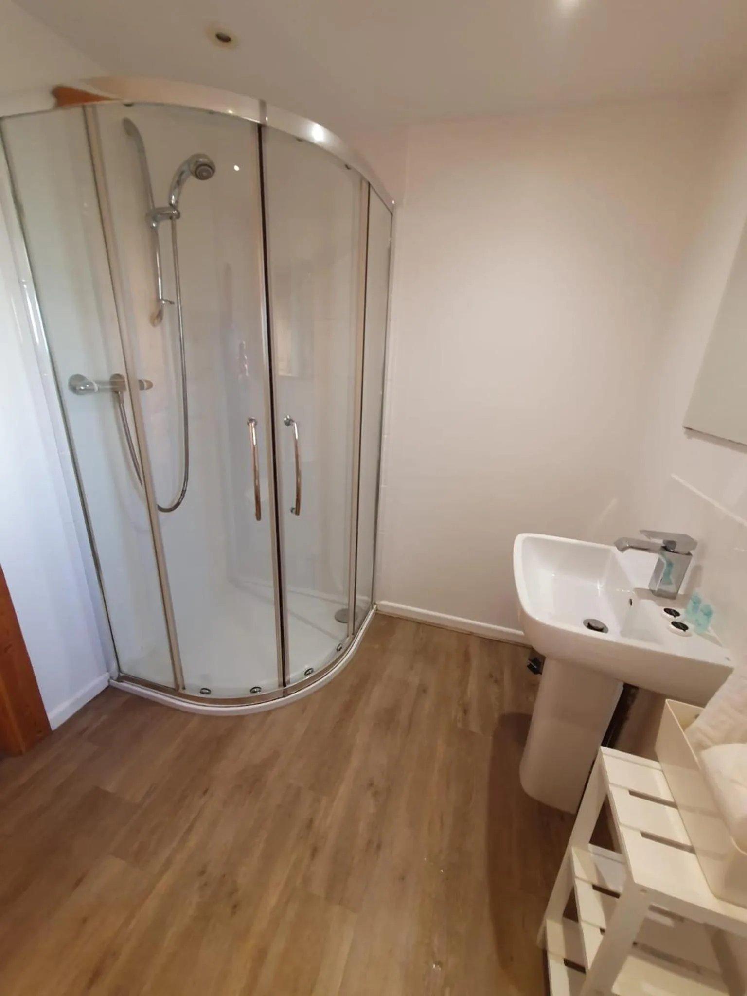 Shower in Chestnut Meadow Country Park