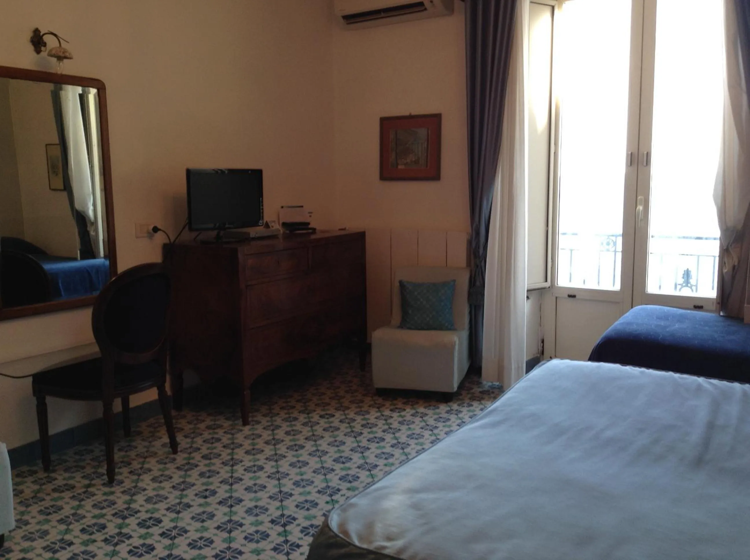 Photo of the whole room, Bed in Hotel Lidomare