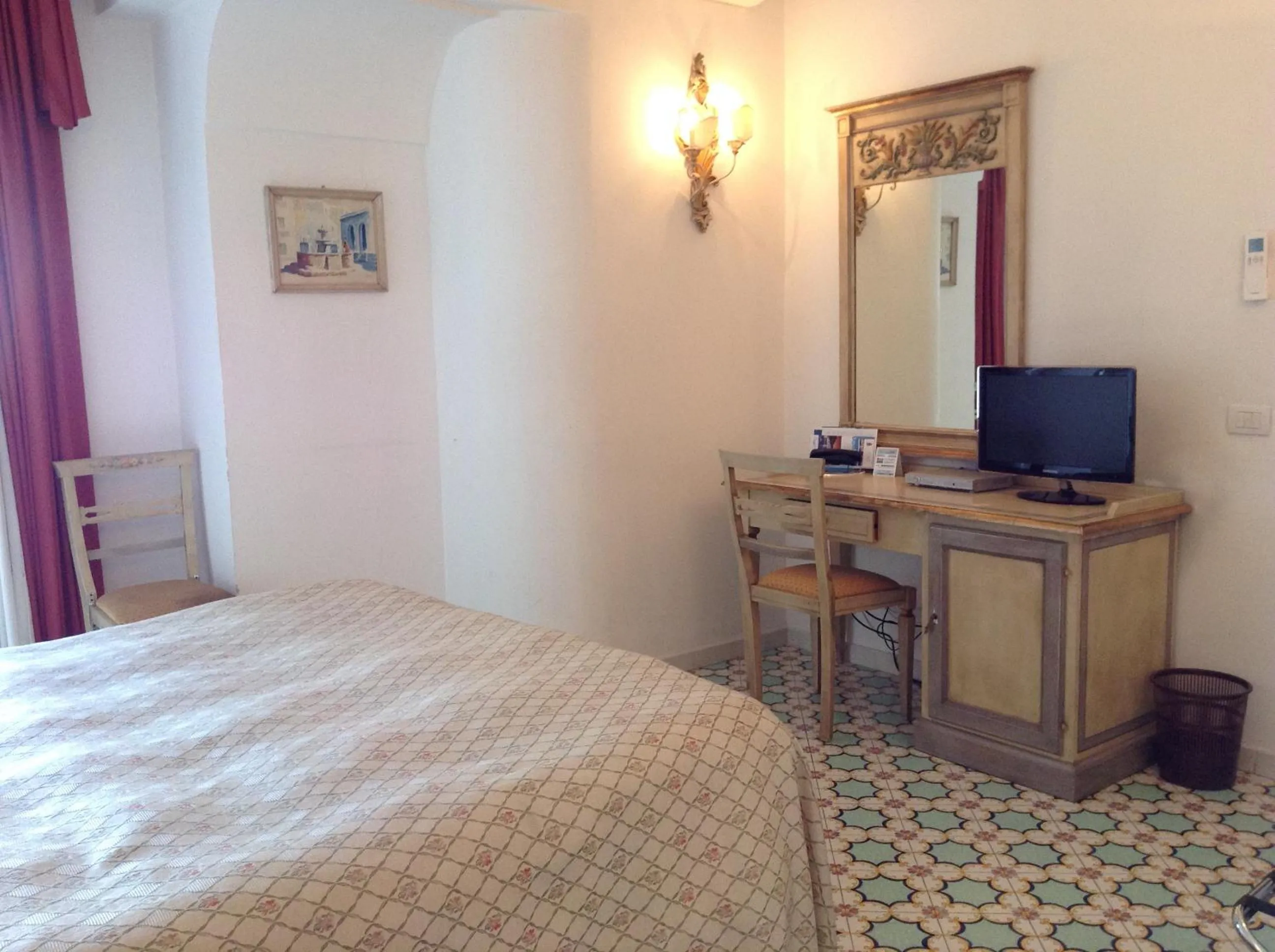 Photo of the whole room, Bed in Hotel Lidomare