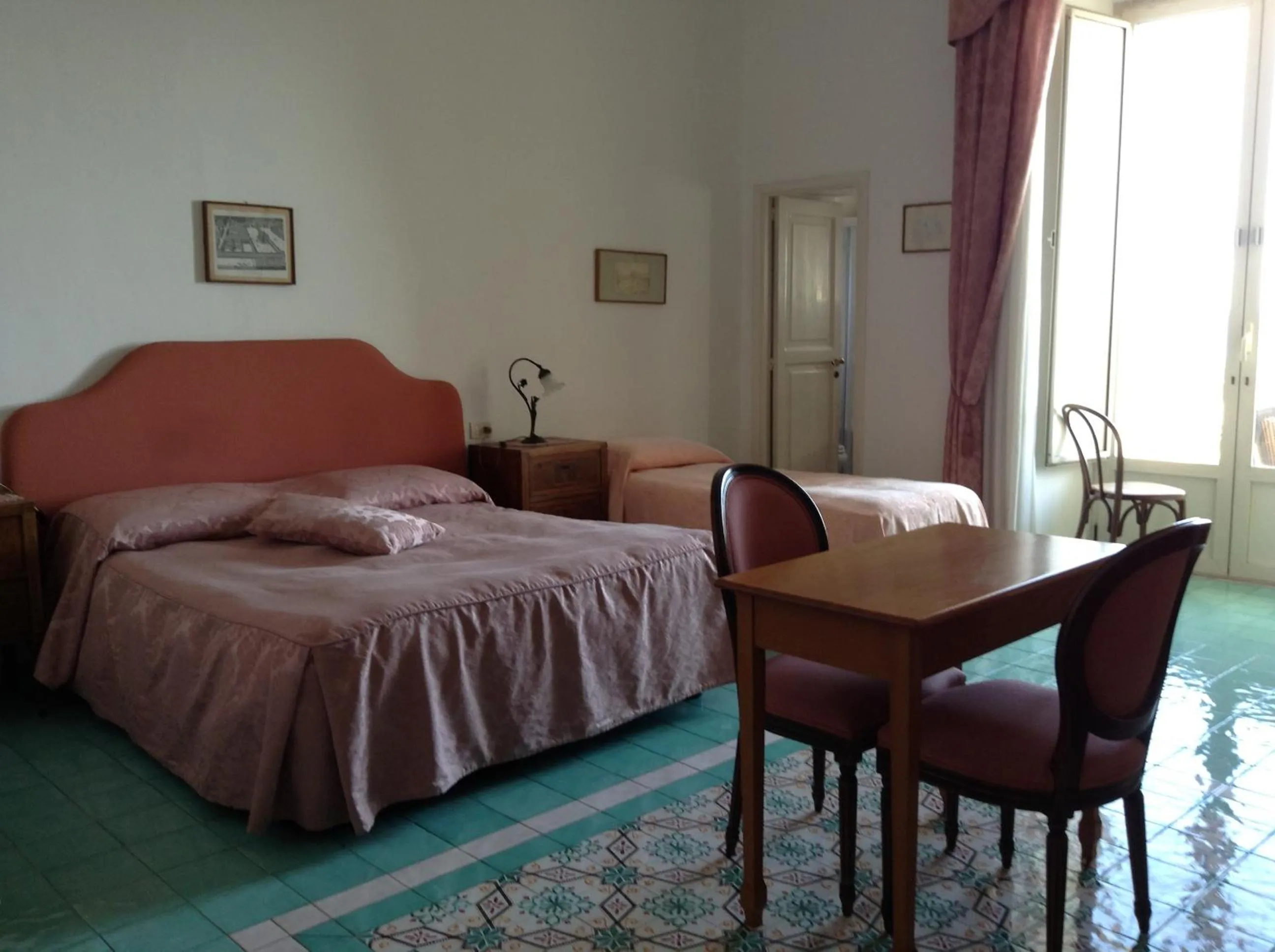 Bed in Hotel Lidomare