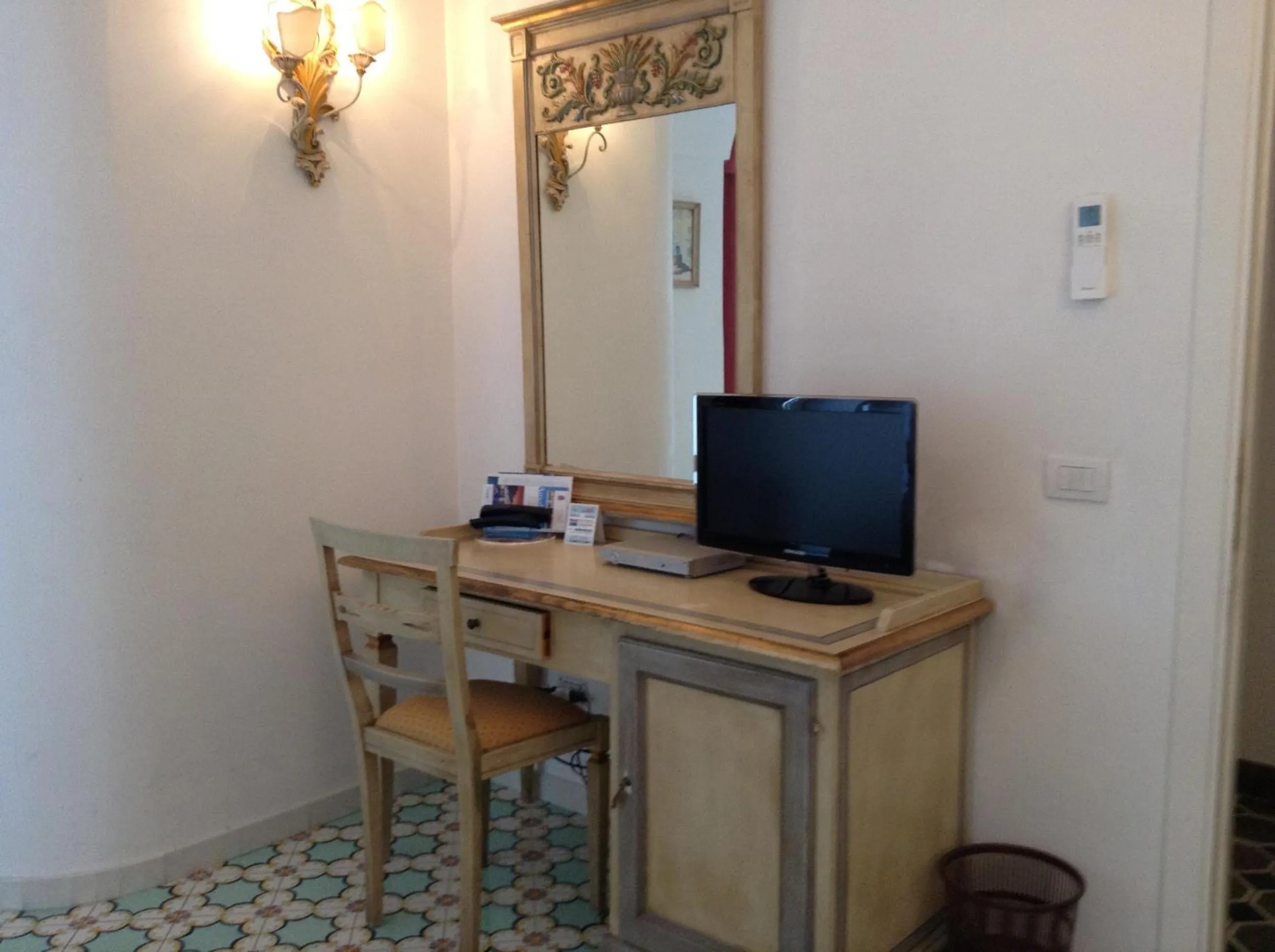 TV and multimedia in Hotel Lidomare