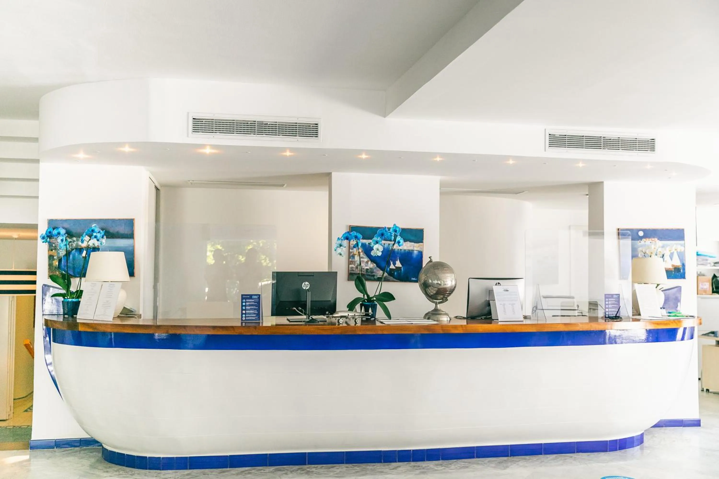 Lobby or reception in Hotel Saline