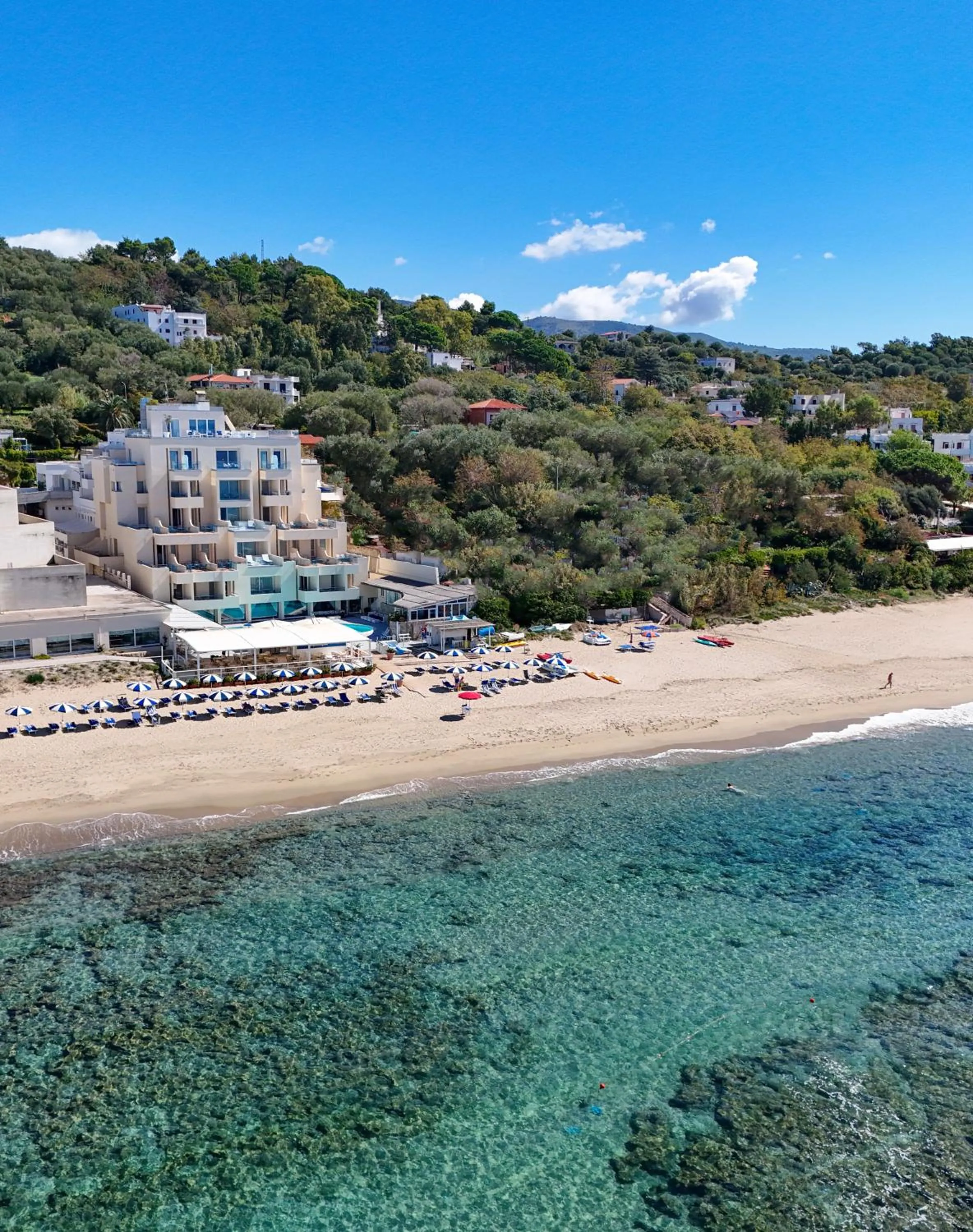 Property building in Hotel Saline