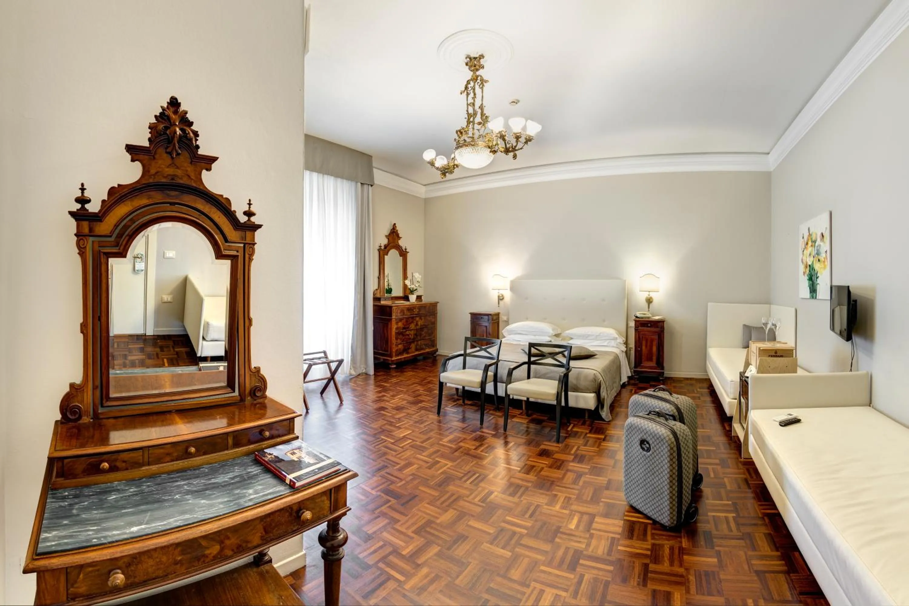 Photo of the whole room, Bed in Hotel Vittoria