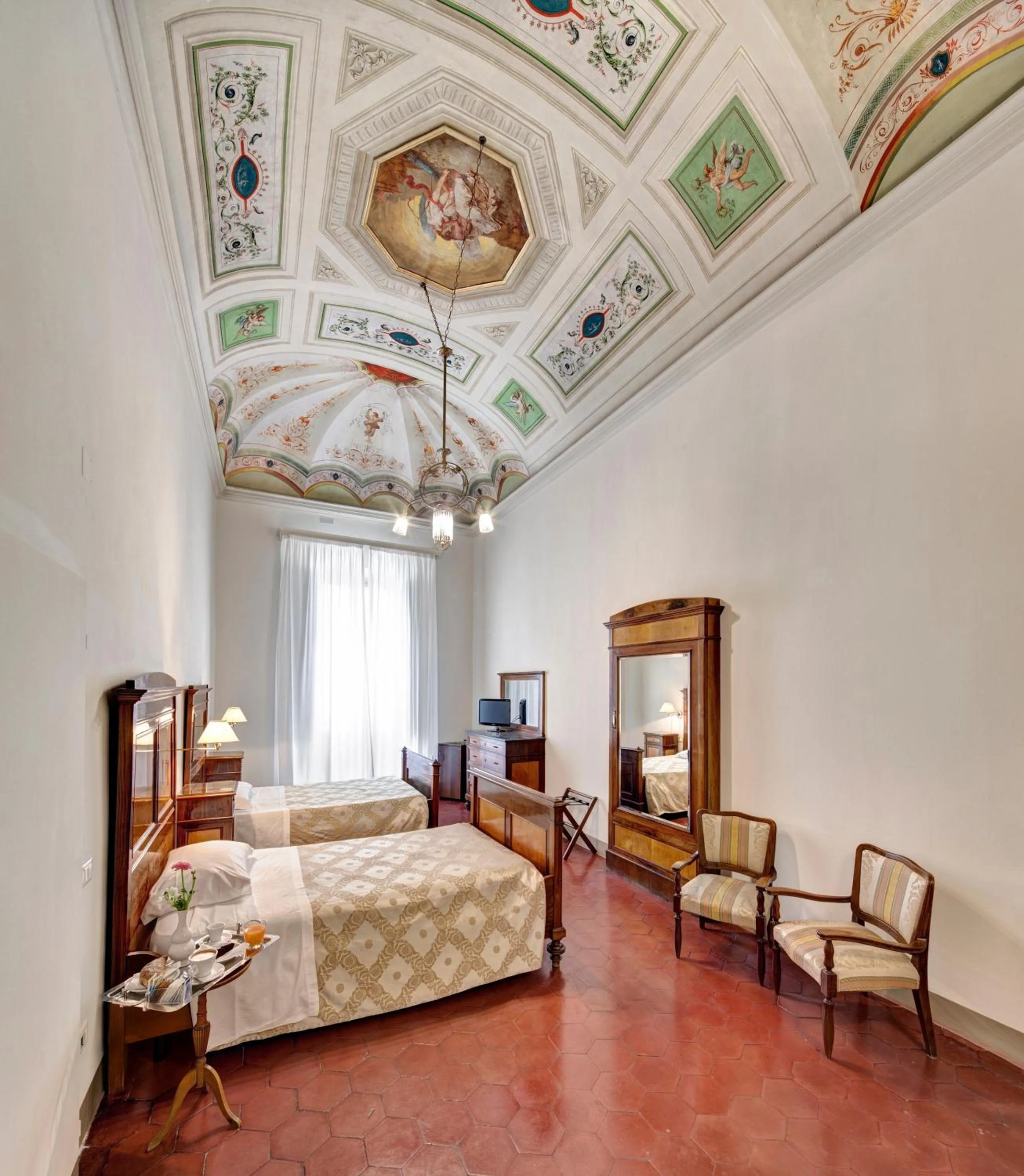 Photo of the whole room, Bed in Hotel Vittoria