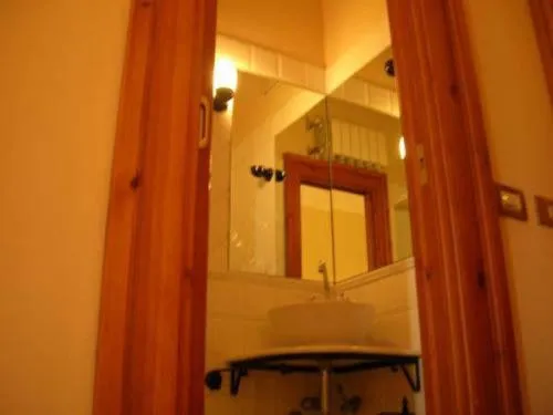 Bathroom, Bed in Marta Guest House