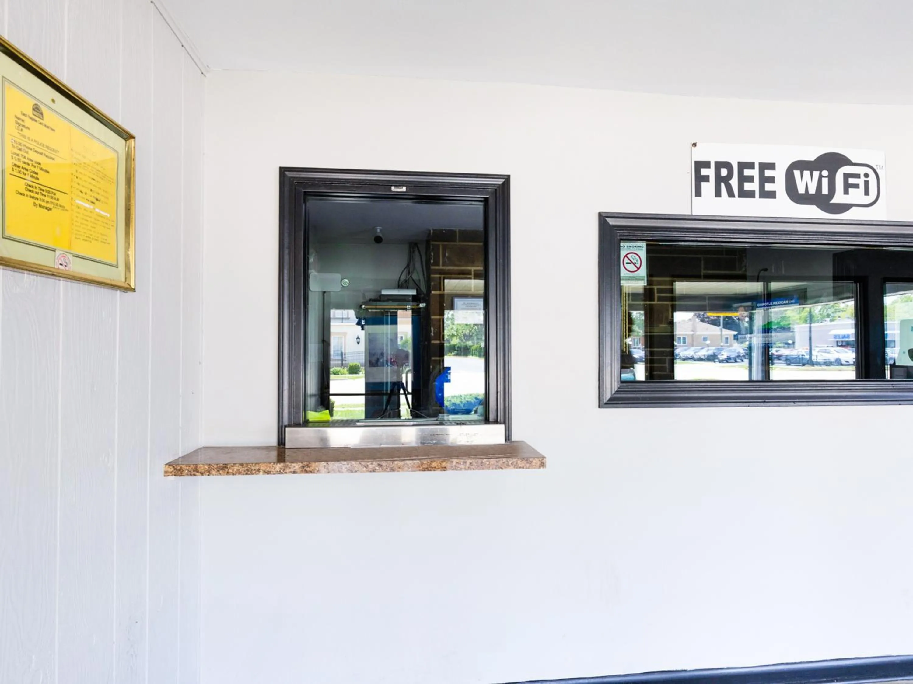 Lobby or reception in Manor Motel By OYO Near Oak Brook Chicago Westchester