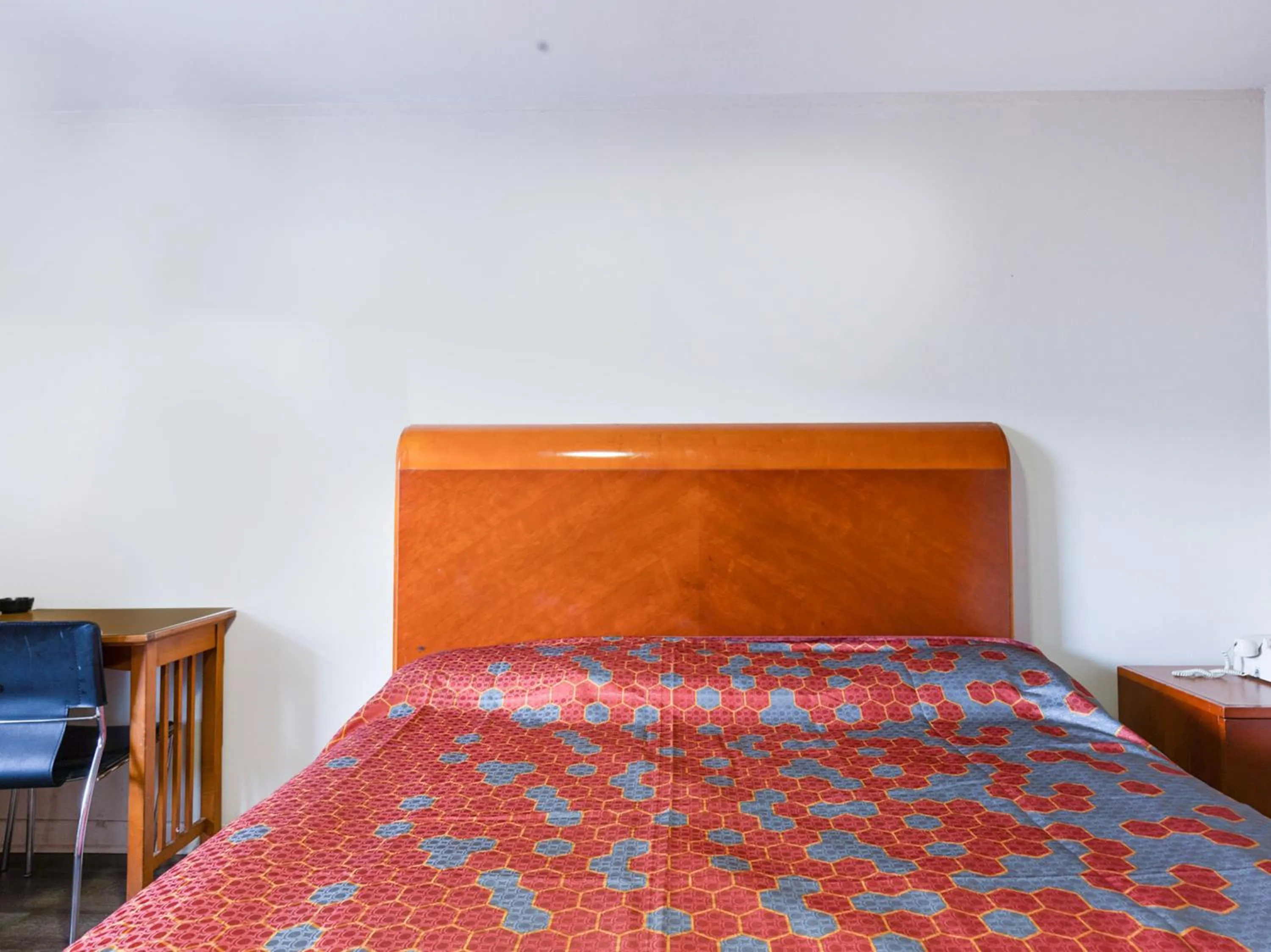 Bedroom in Manor Motel By OYO Near Oak Brook Chicago Westchester