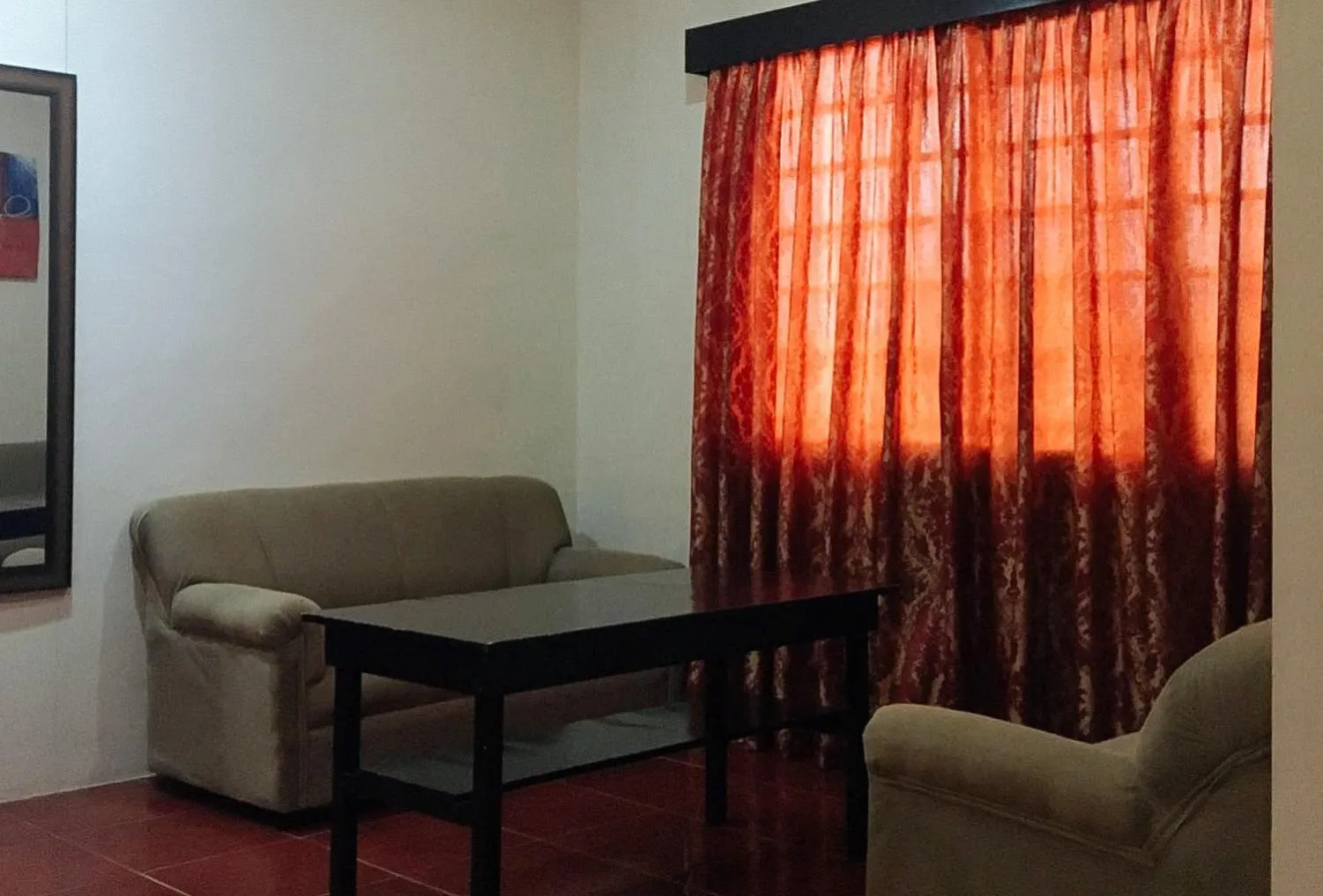 Seating area in RedDoorz @ Mountain Citi Tourist Inn Canlaon