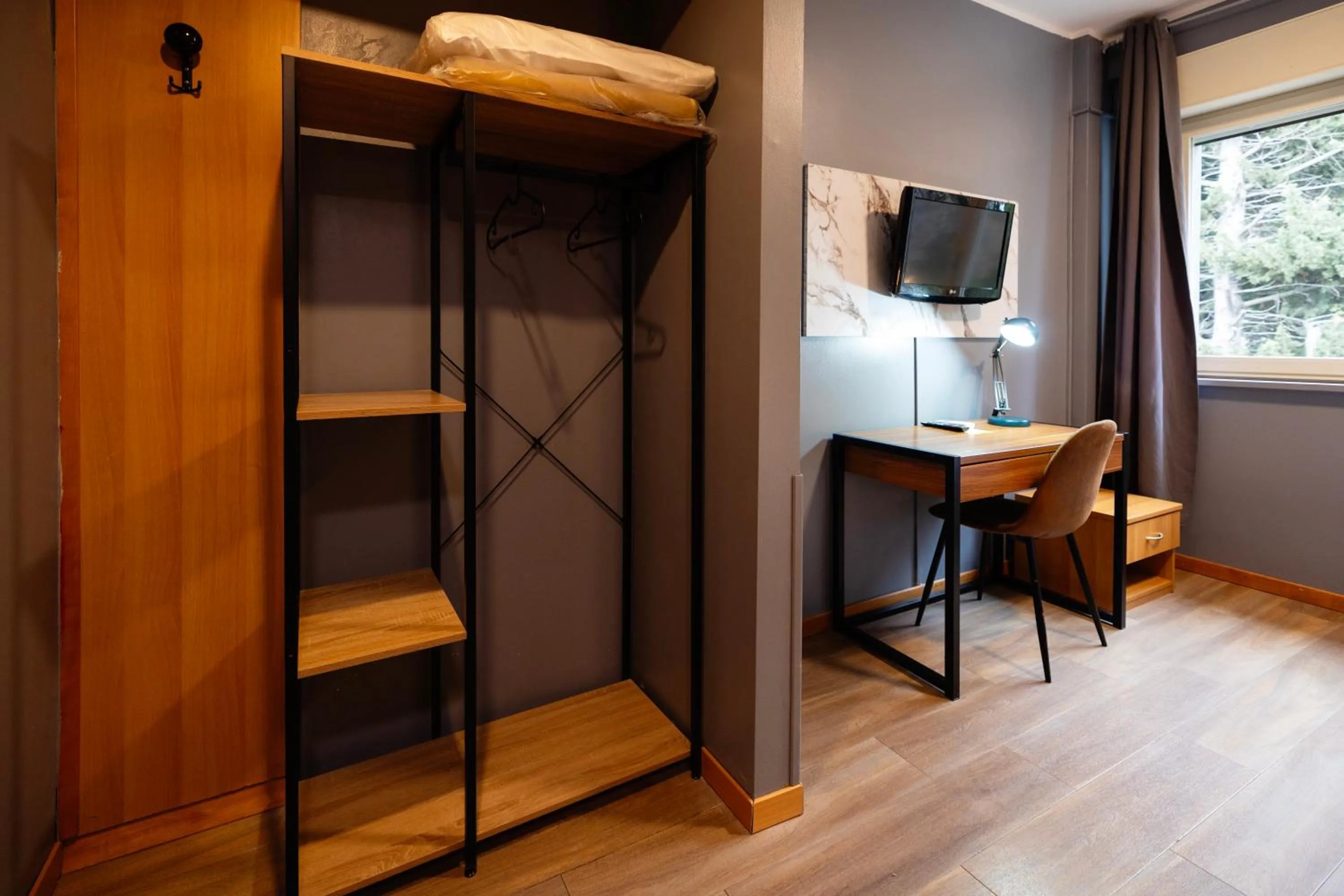 Bedroom in Scheppers Hotel