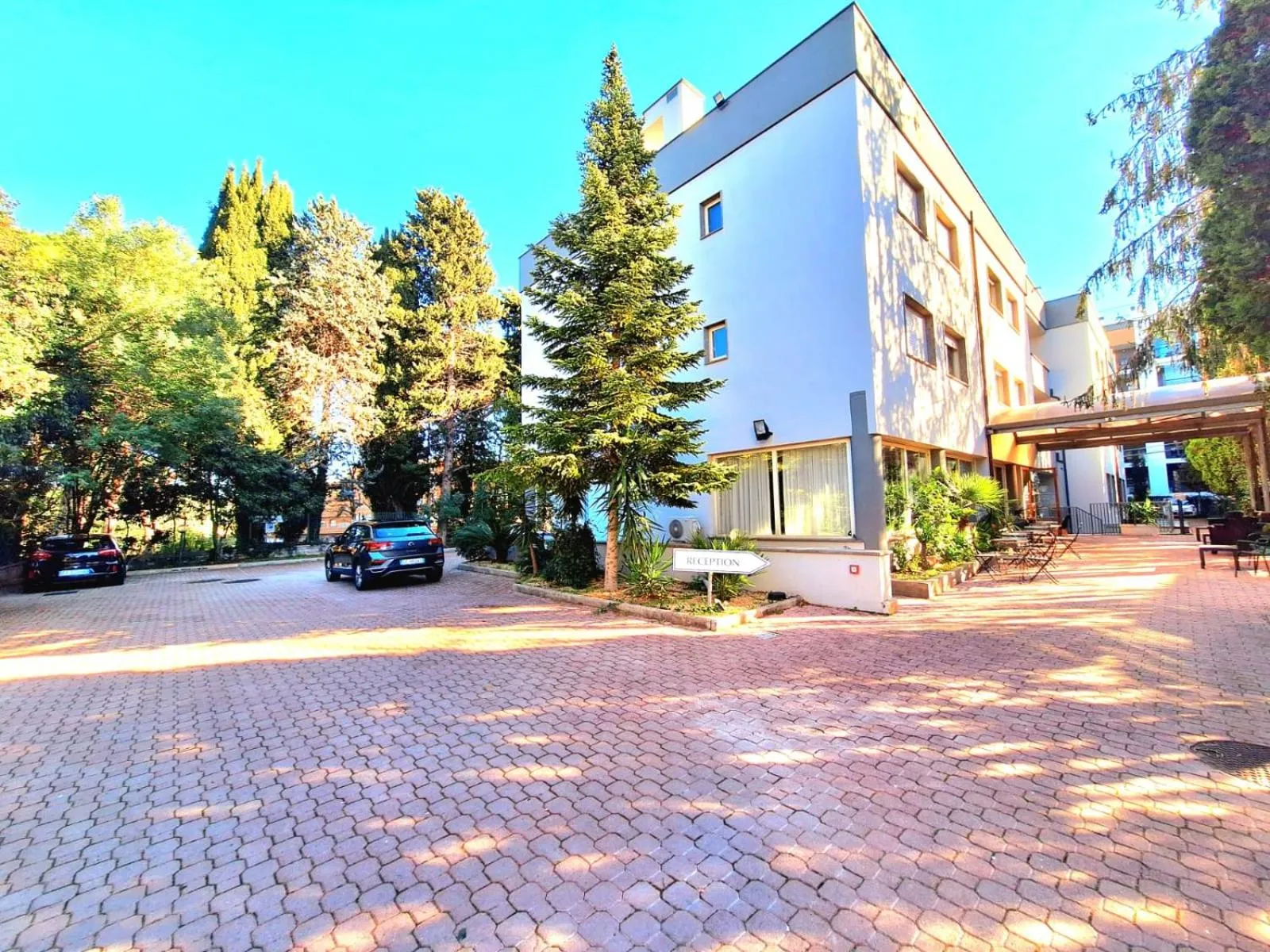 Property building in Scheppers Hotel