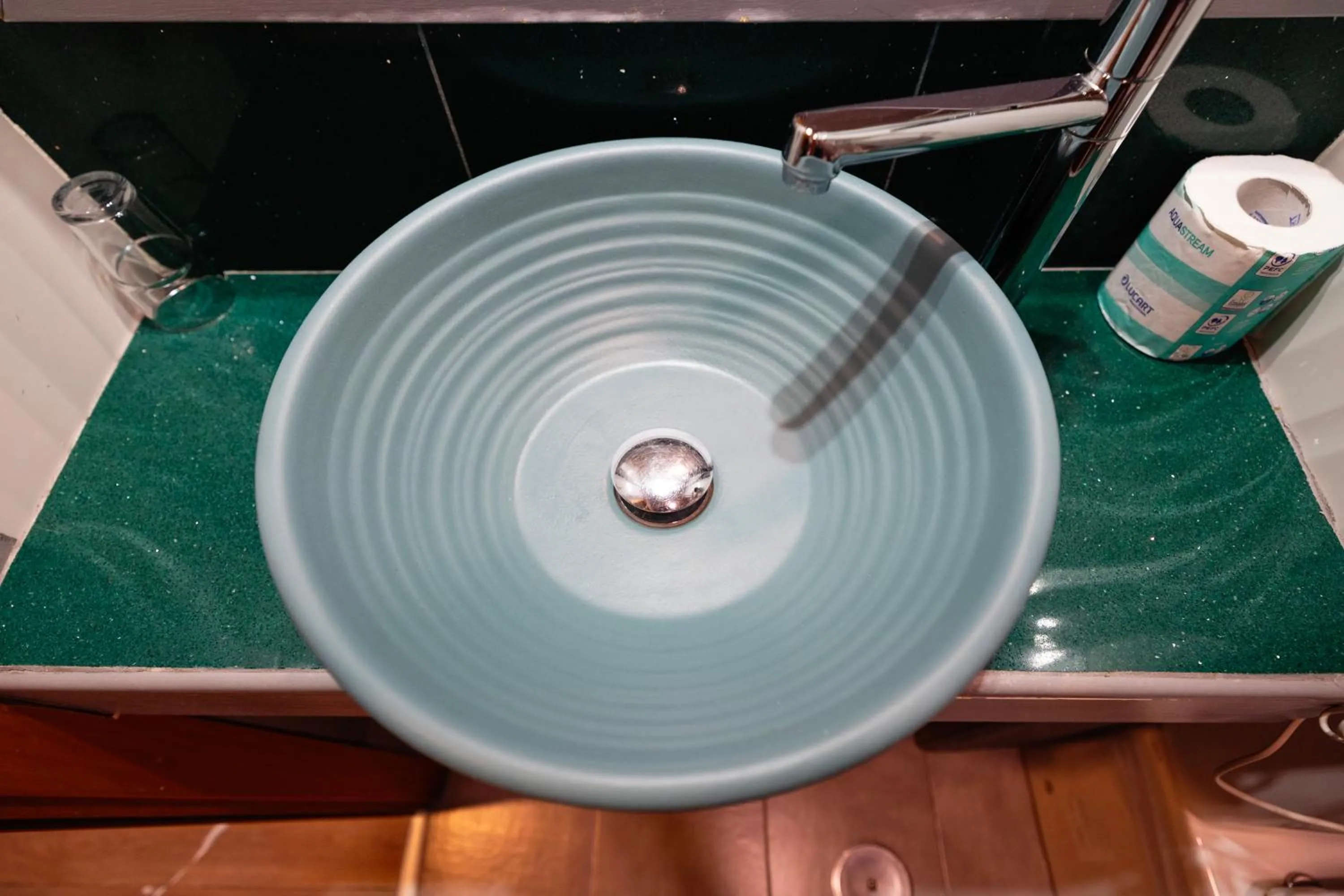 Bathroom in Scheppers Hotel