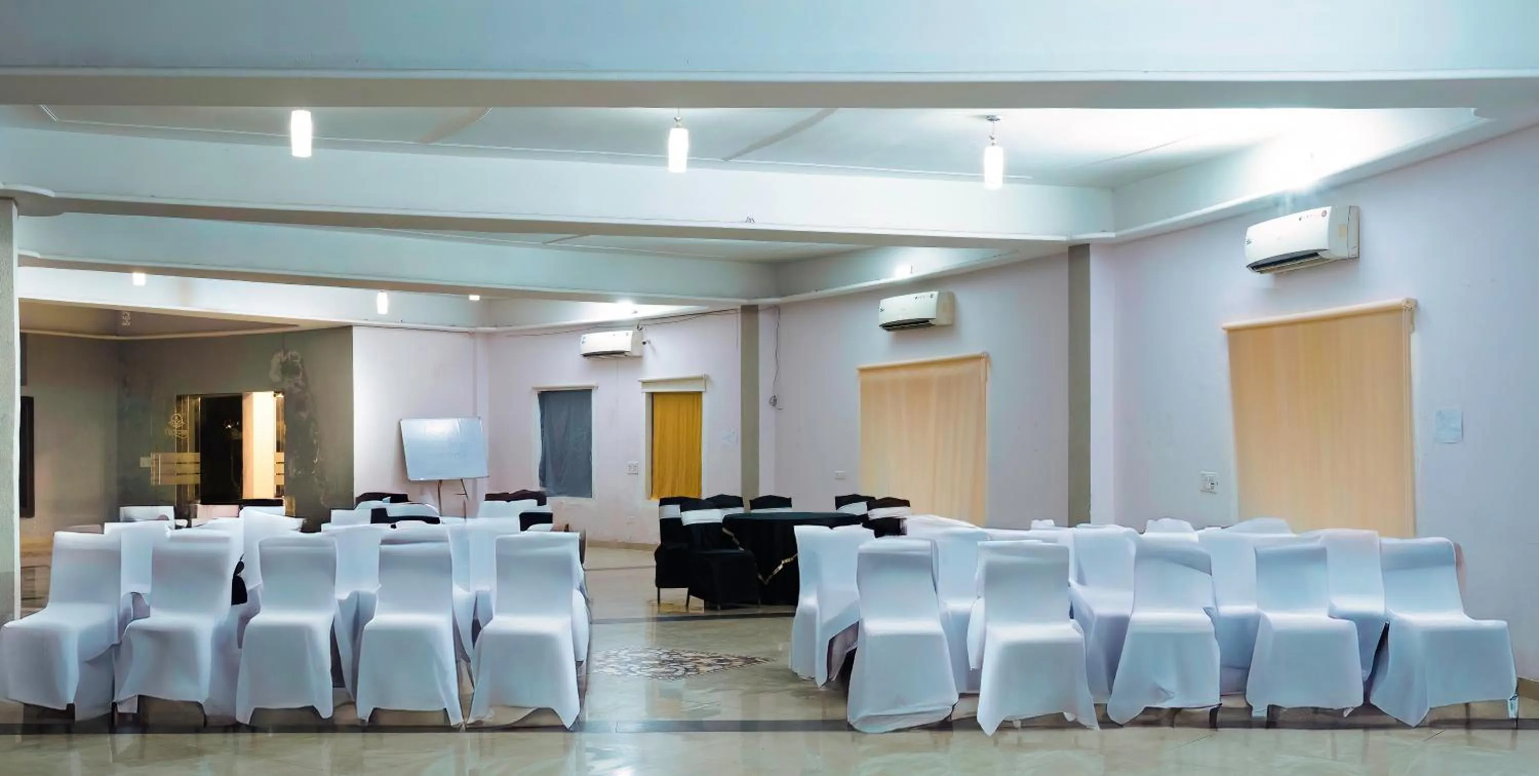 Banquet/Function facilities in The Tattwaa Corbett Spa and Resort