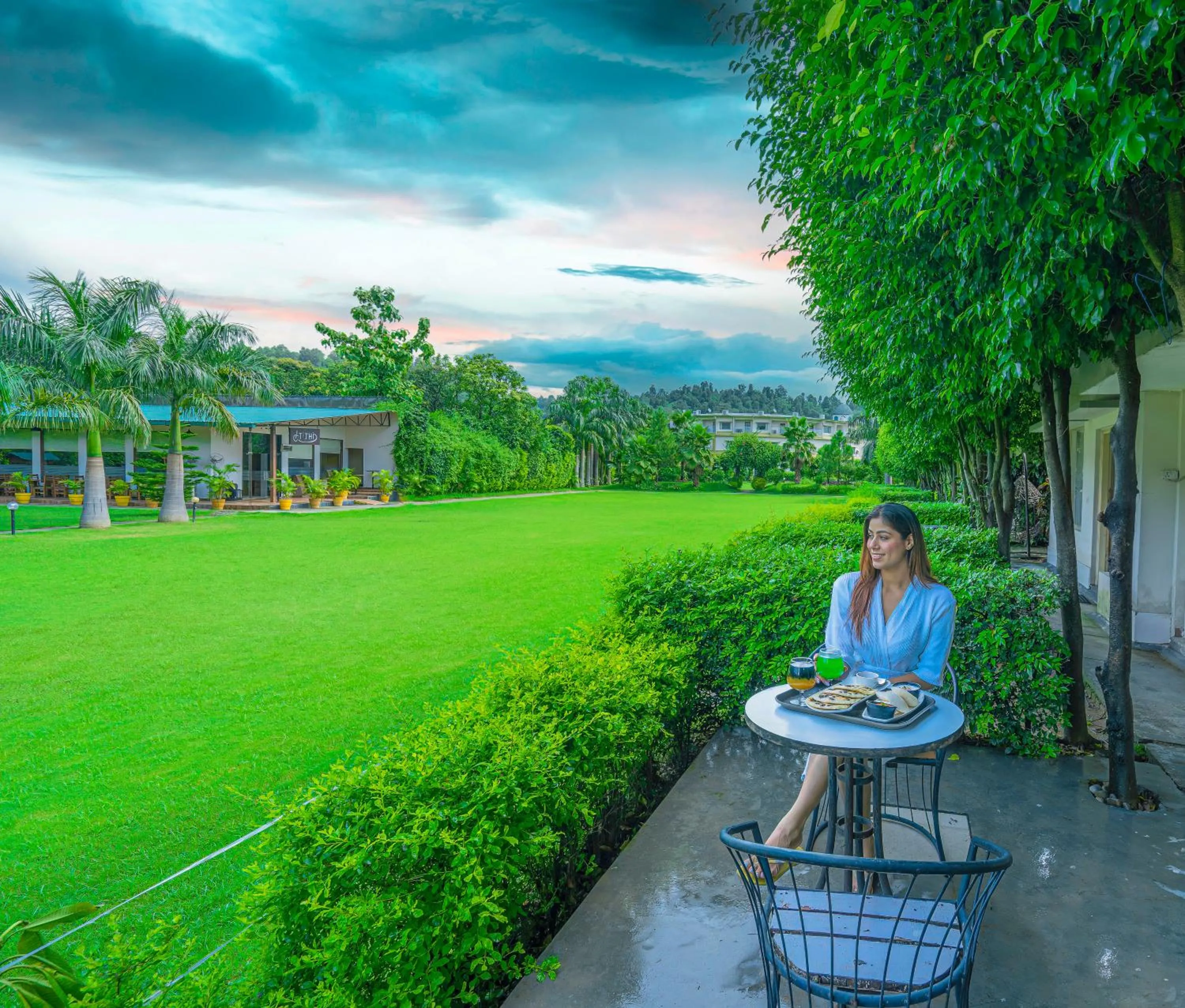 Balcony/Terrace in The Tattwaa Corbett Spa and Resort