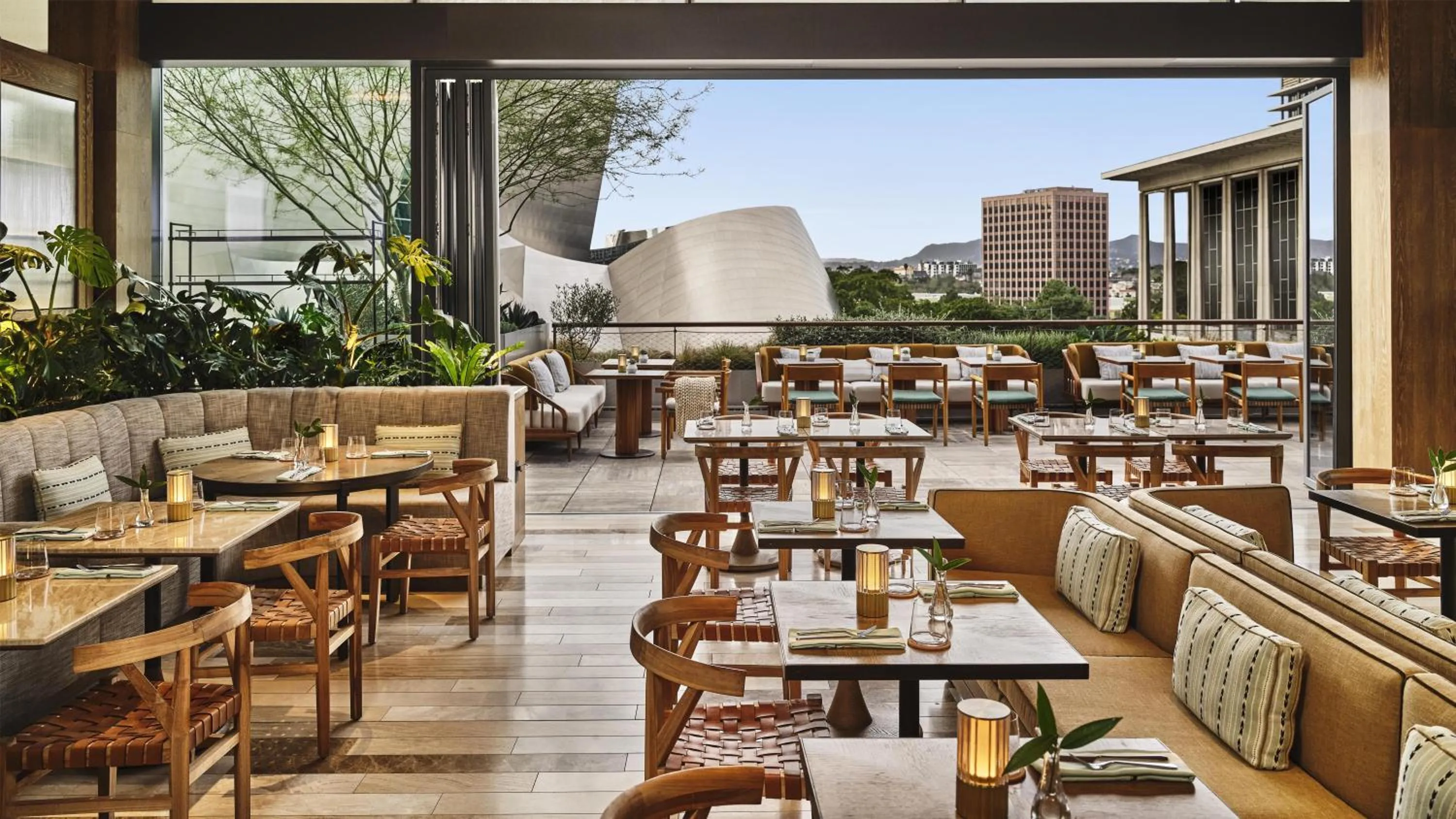 Restaurant/places to eat in Conrad Los Angeles