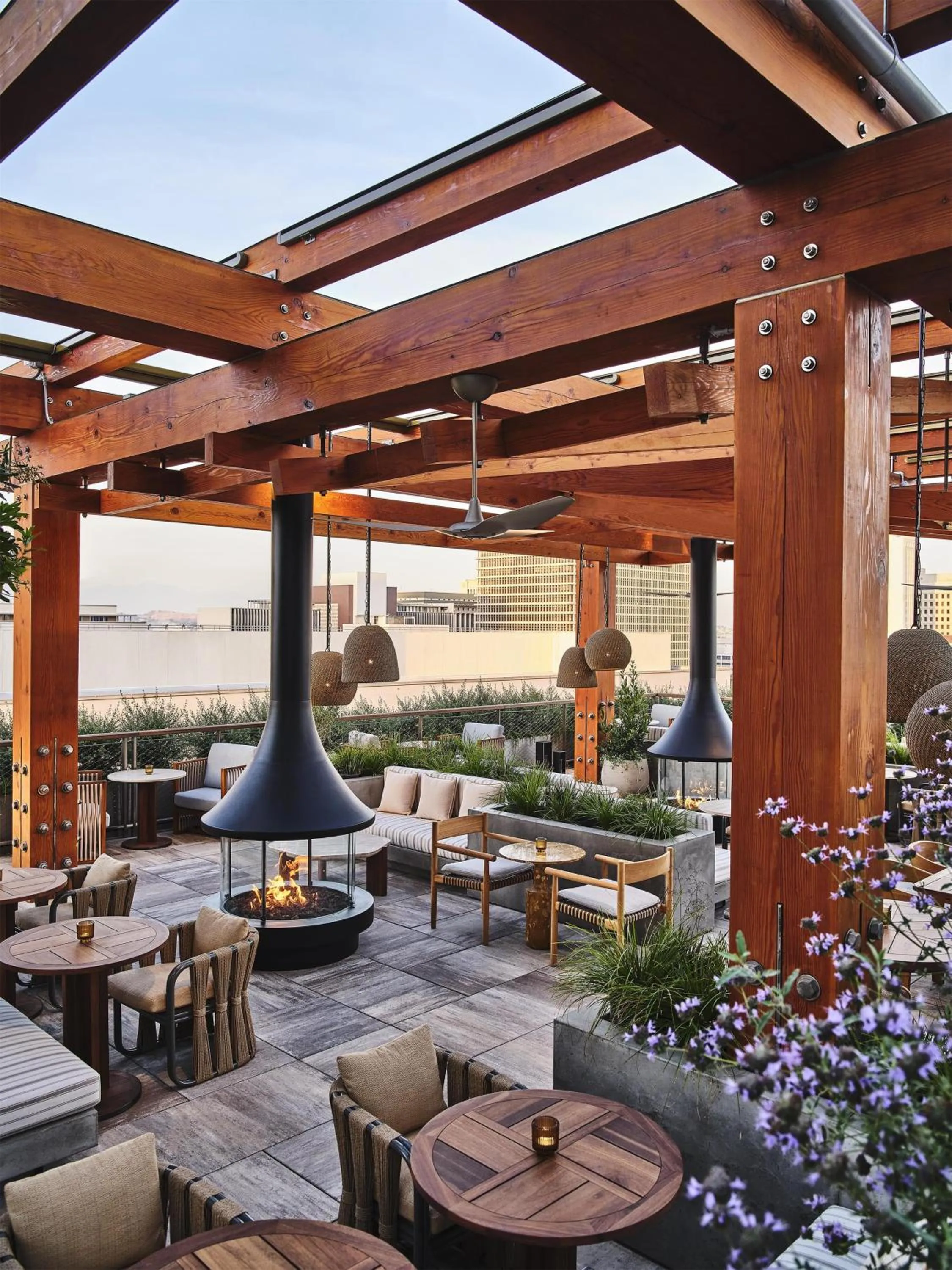 Restaurant/places to eat in Conrad Los Angeles