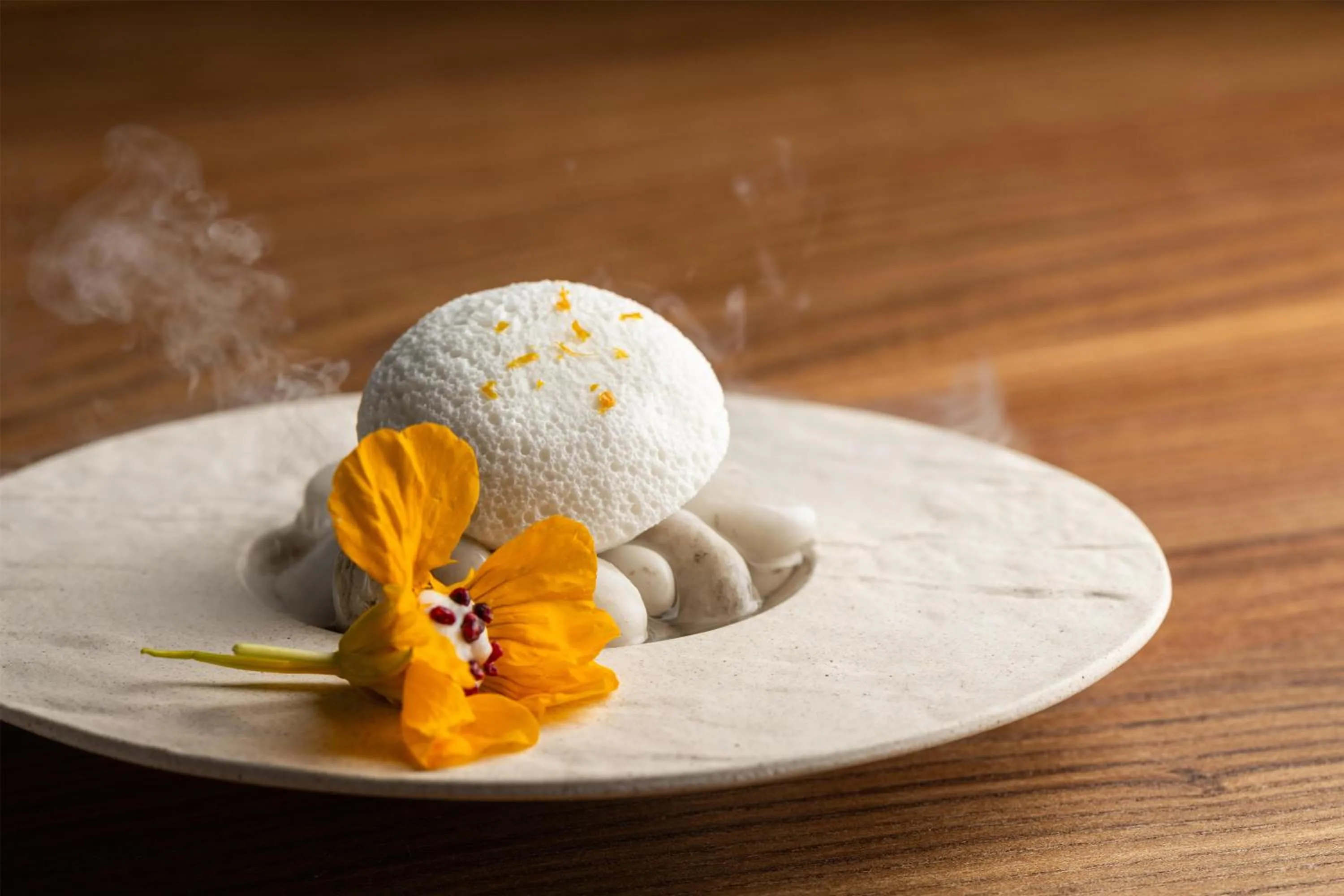 Restaurant/places to eat in Conrad Los Angeles