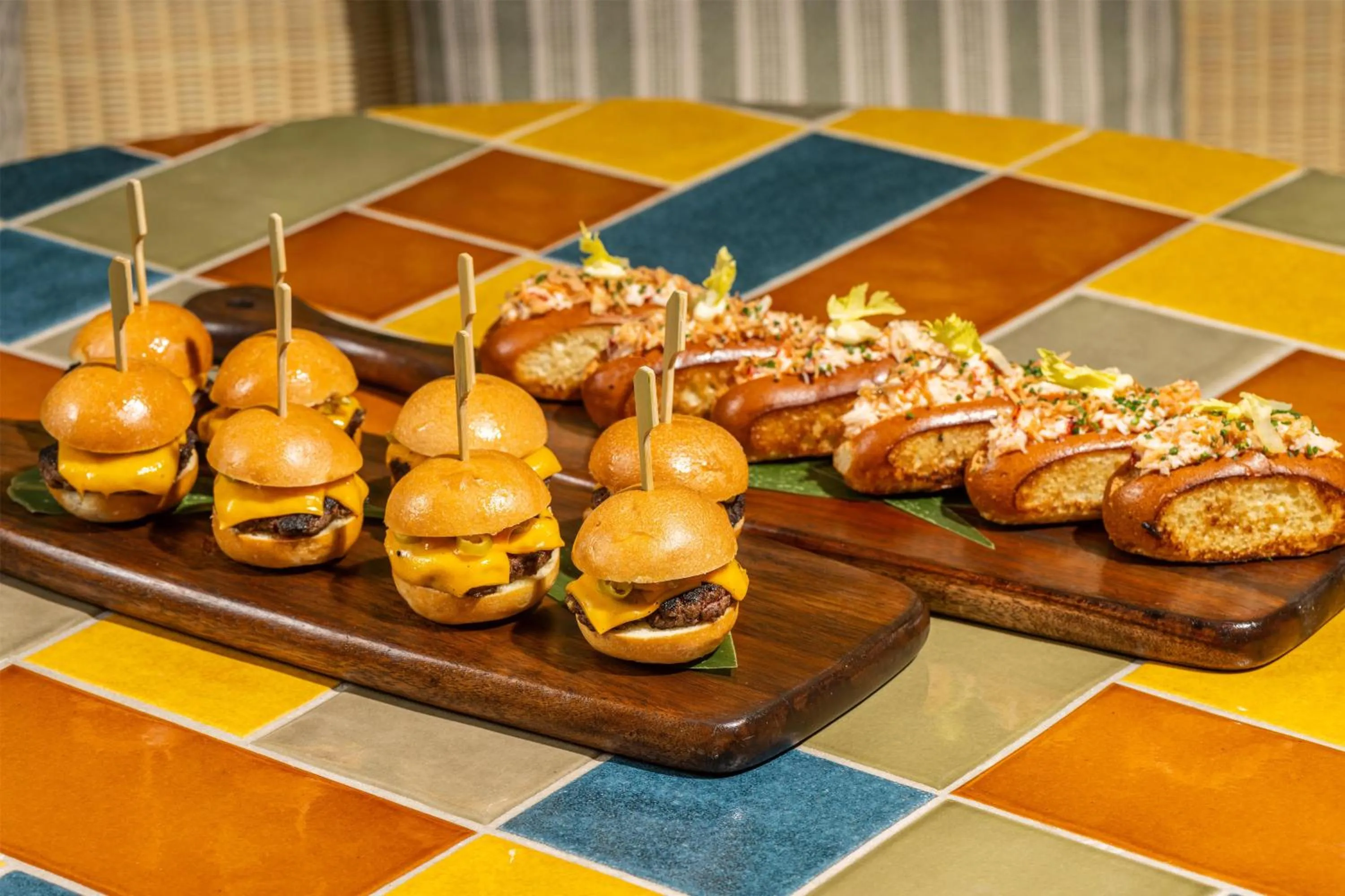 Restaurant/places to eat in Conrad Los Angeles