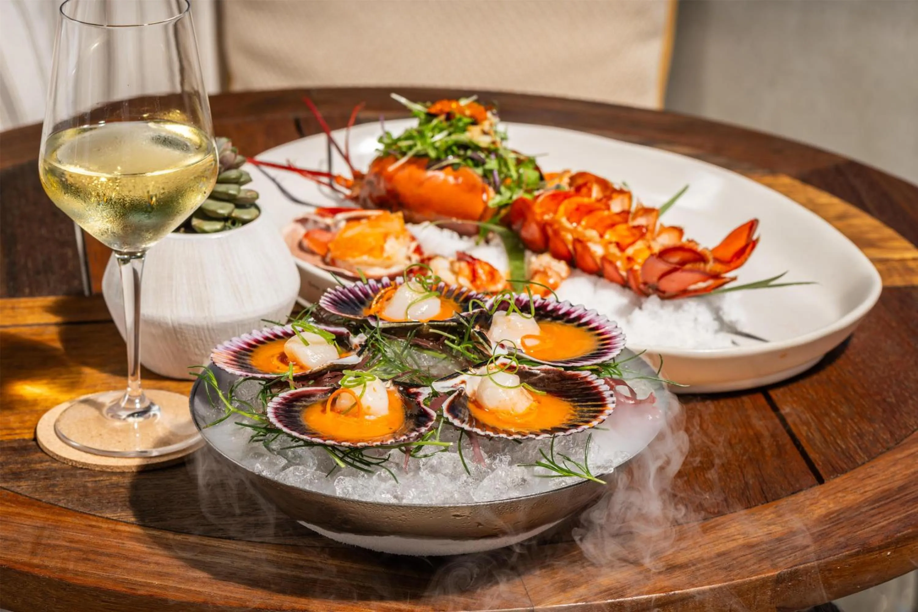 Restaurant/places to eat in Conrad Los Angeles