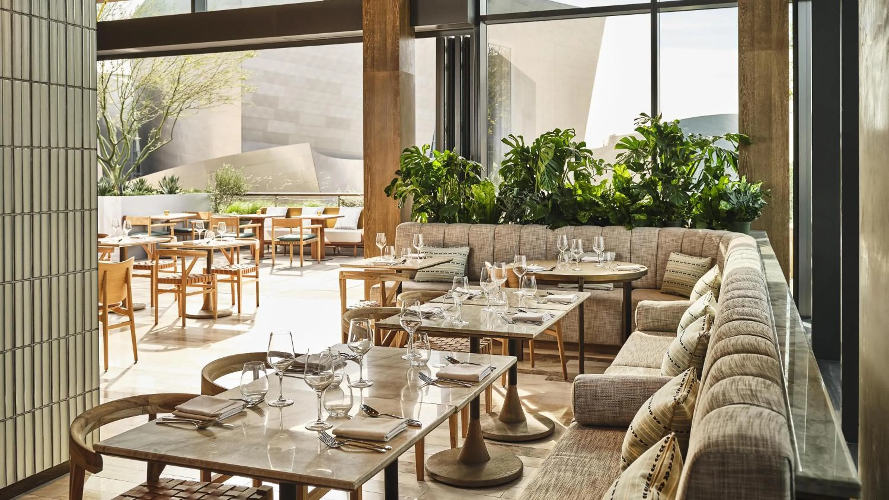 Restaurant/places to eat in Conrad Los Angeles